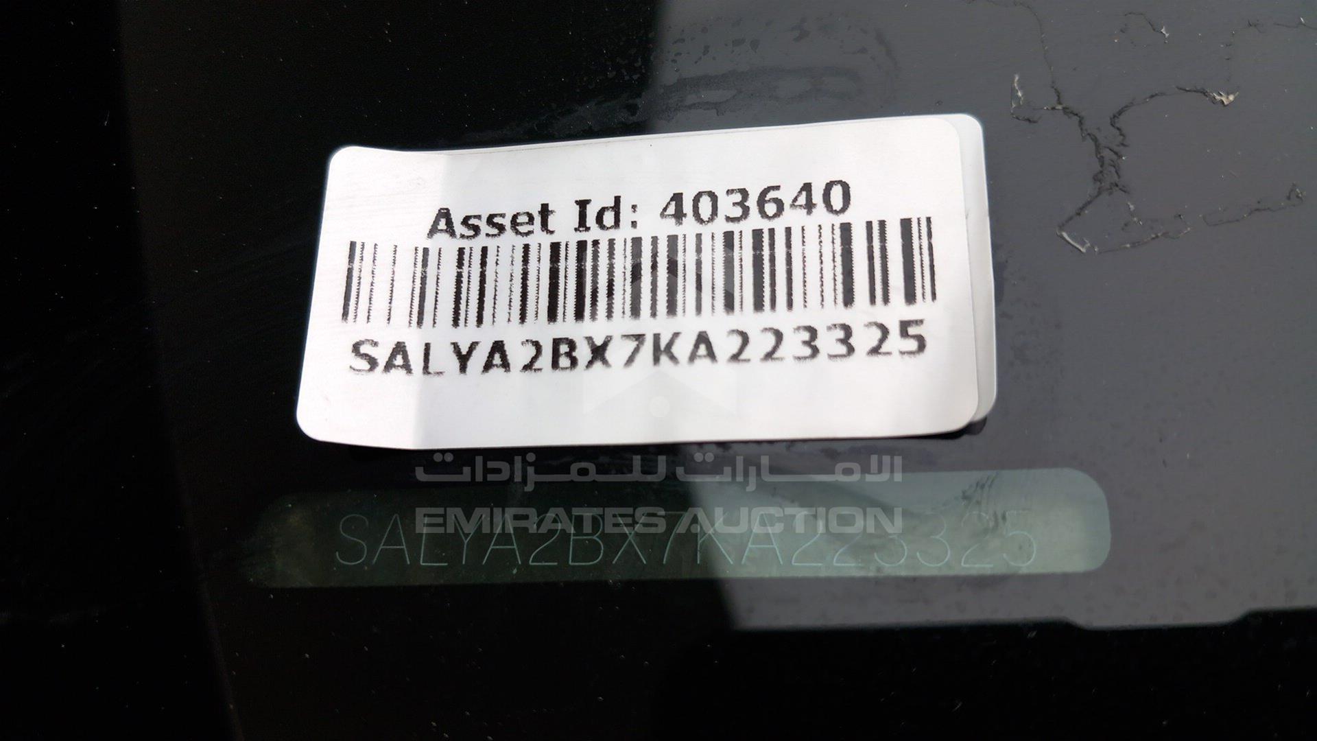 2019 RANGE ROVER VELAR VIN: SALYA2BX7KA223325