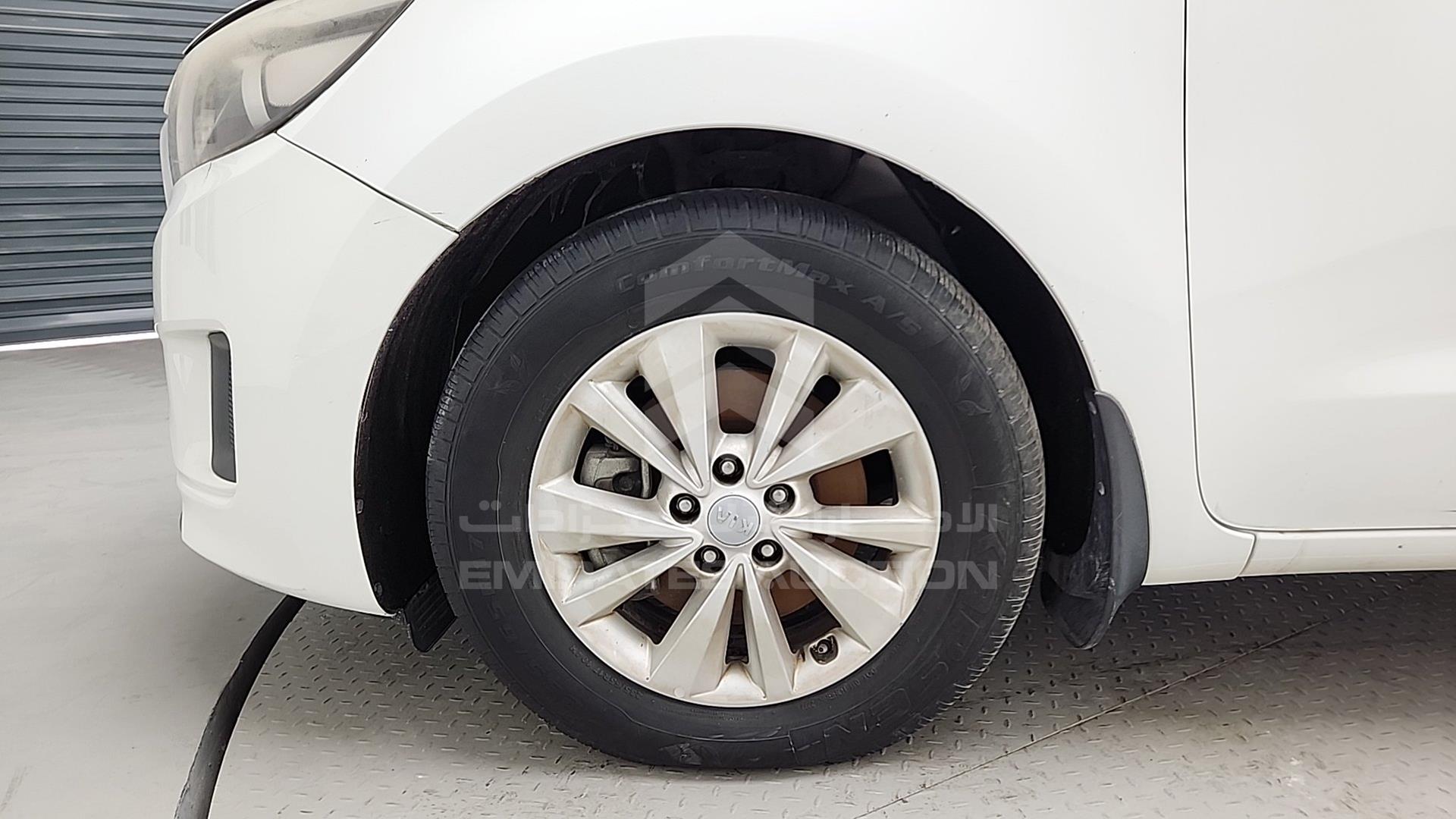 2018 KIA CARNIVAL VIN: KNAMB8120J6412148