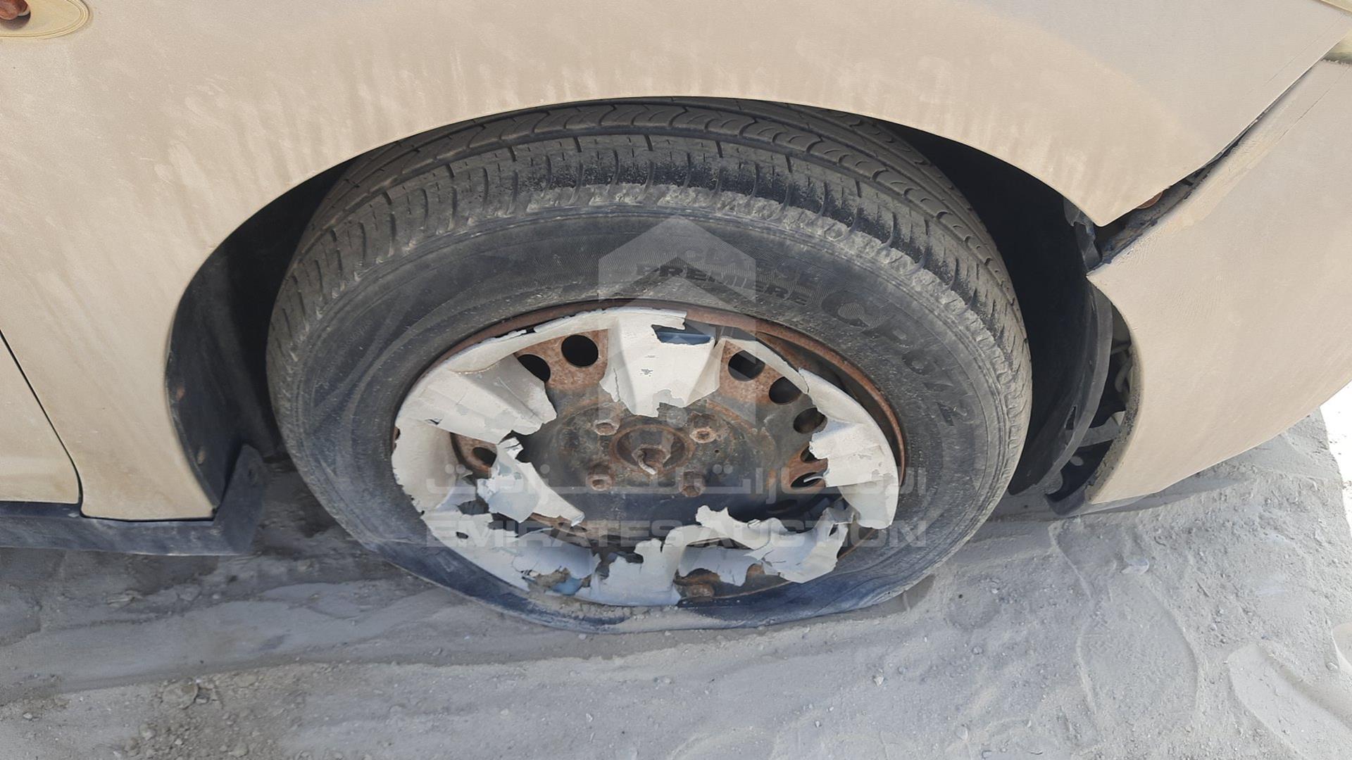 2009 NISSAN TIIDA VIN: JN1CC11C89T038075
