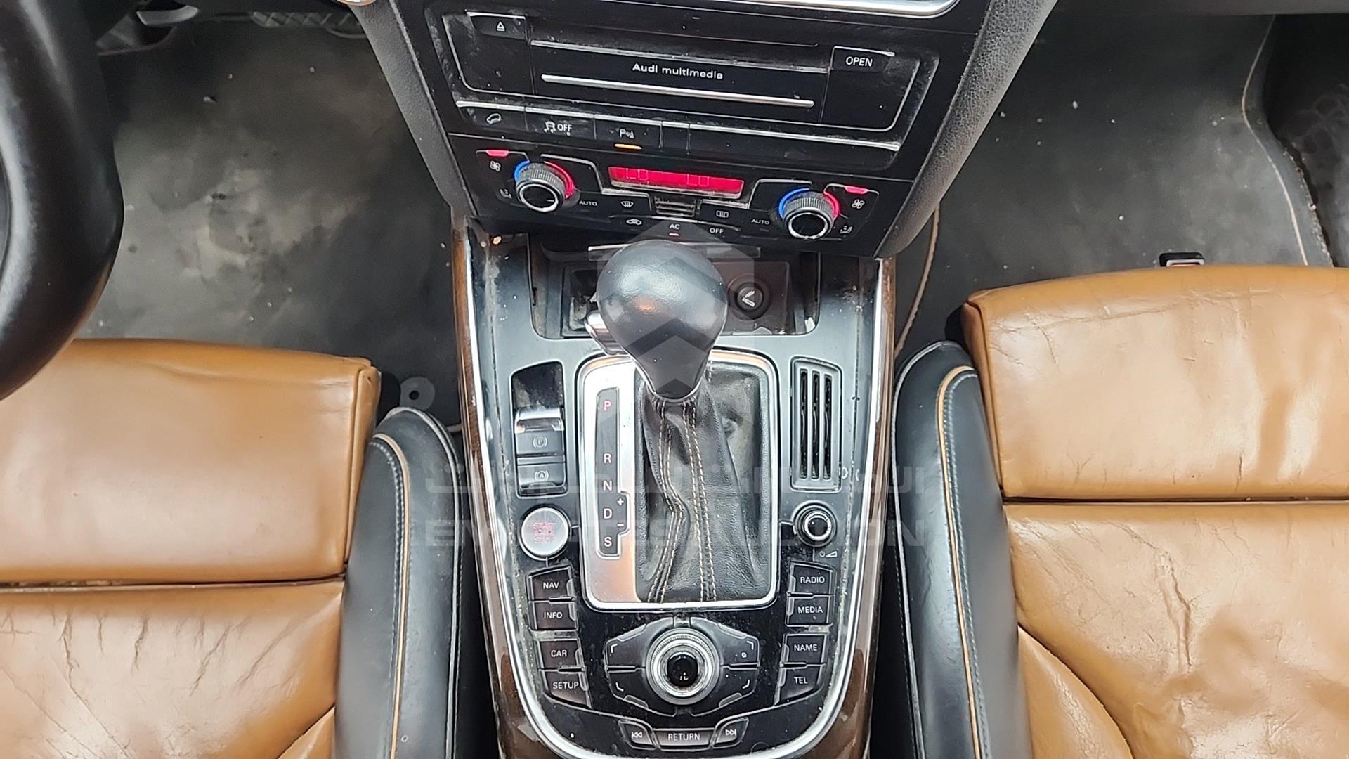 2012 AUDI Q5 VIN: WAUCKC8R3CA090591