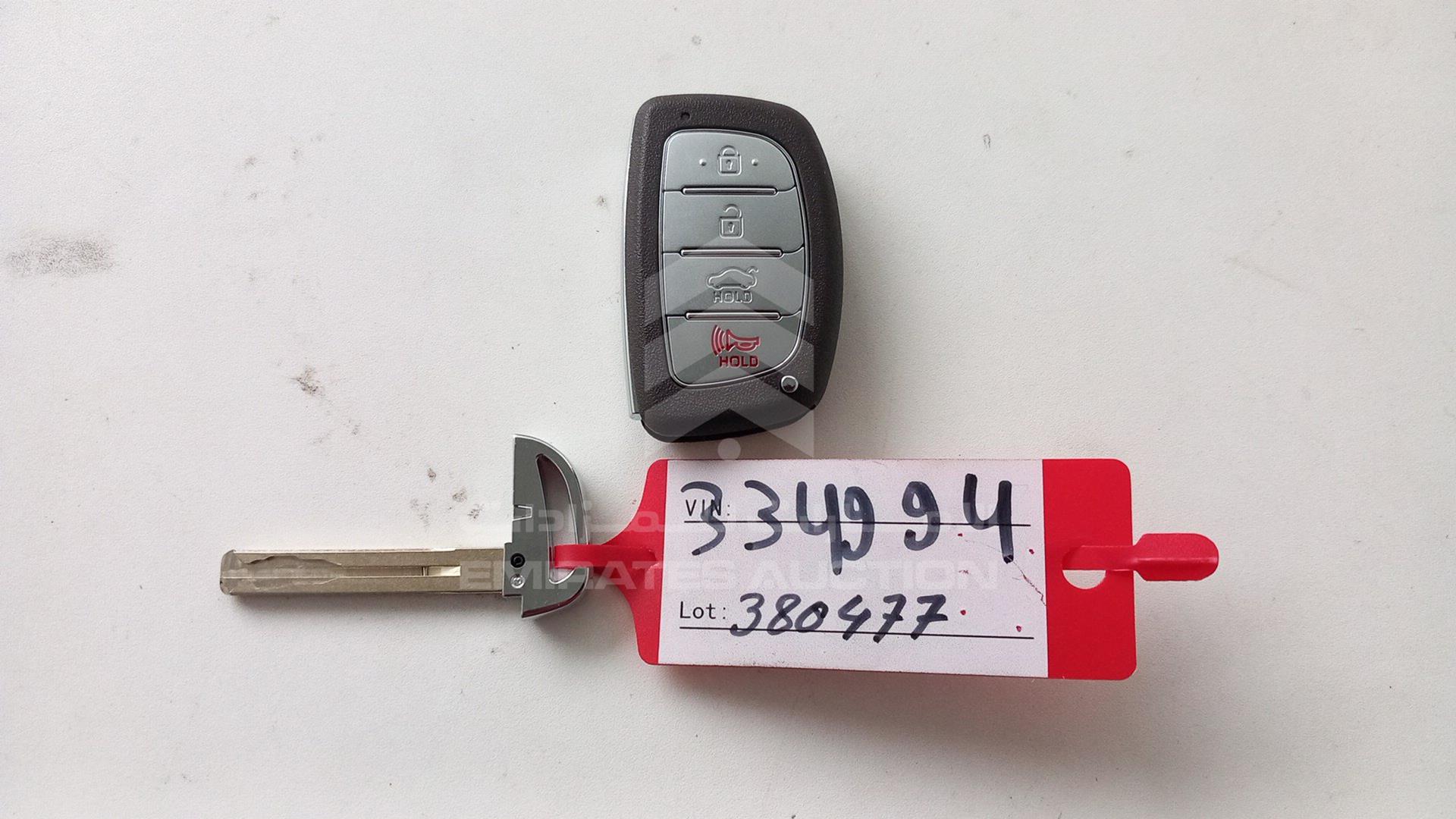 2016 HYUNDAI SONATA VIN: 5NPE34AF1GH334994