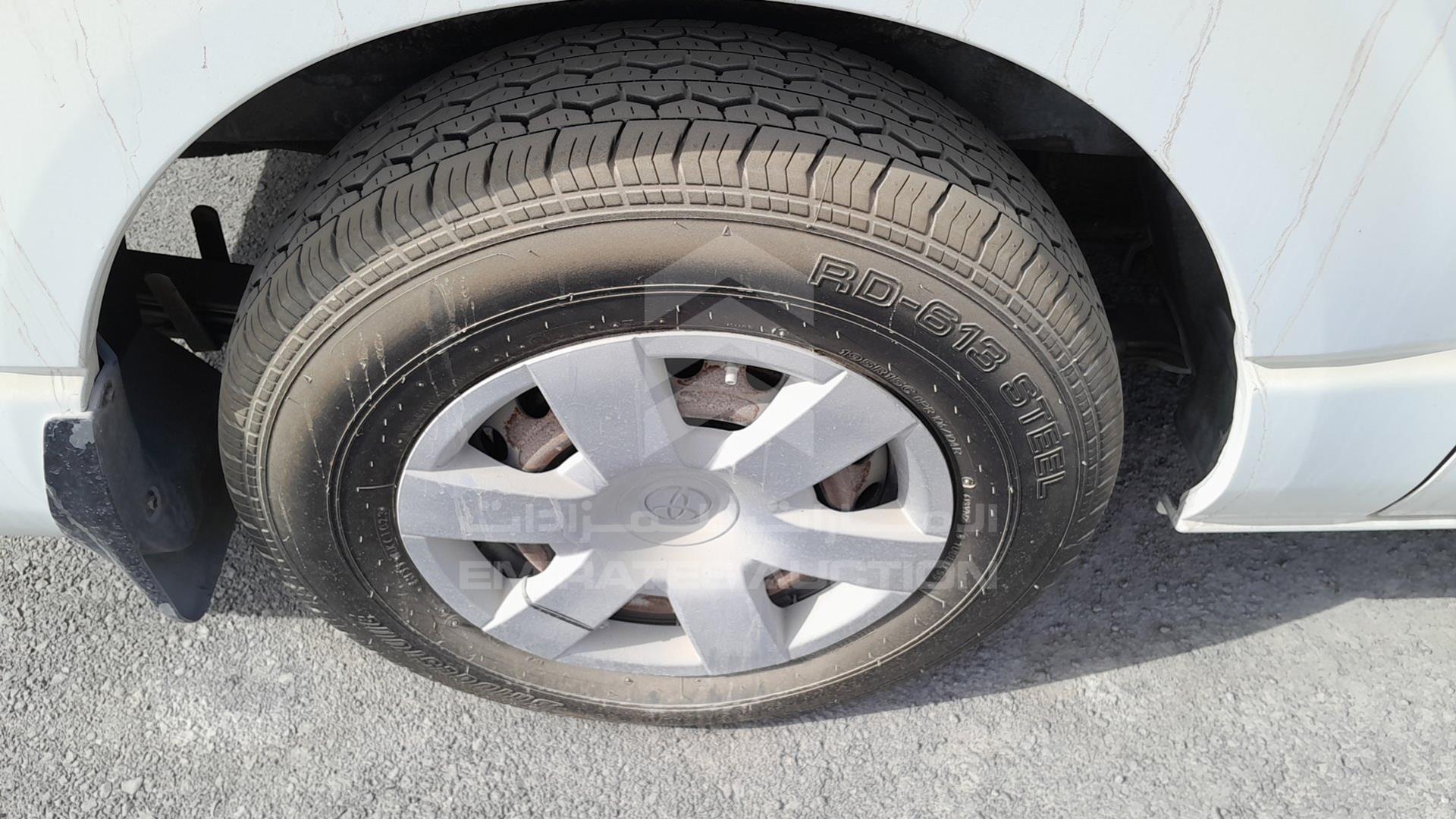 2013 TOYOTA HIACE VIN: JTGJX02P6D0046015