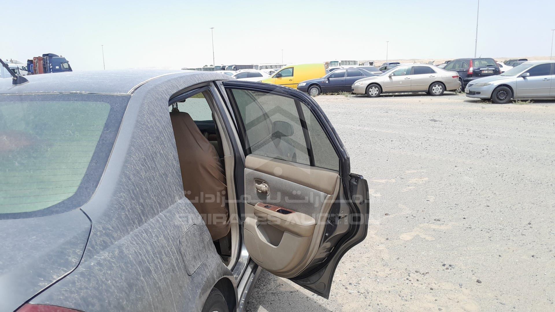 2006 NISSAN TIIDA VIN: JN1BC11DX6T110653