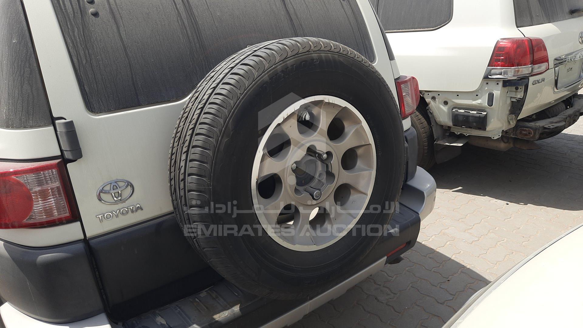 2013 TOYOTA FJ CRUISER VIN: JTEBU11FXDK171639
