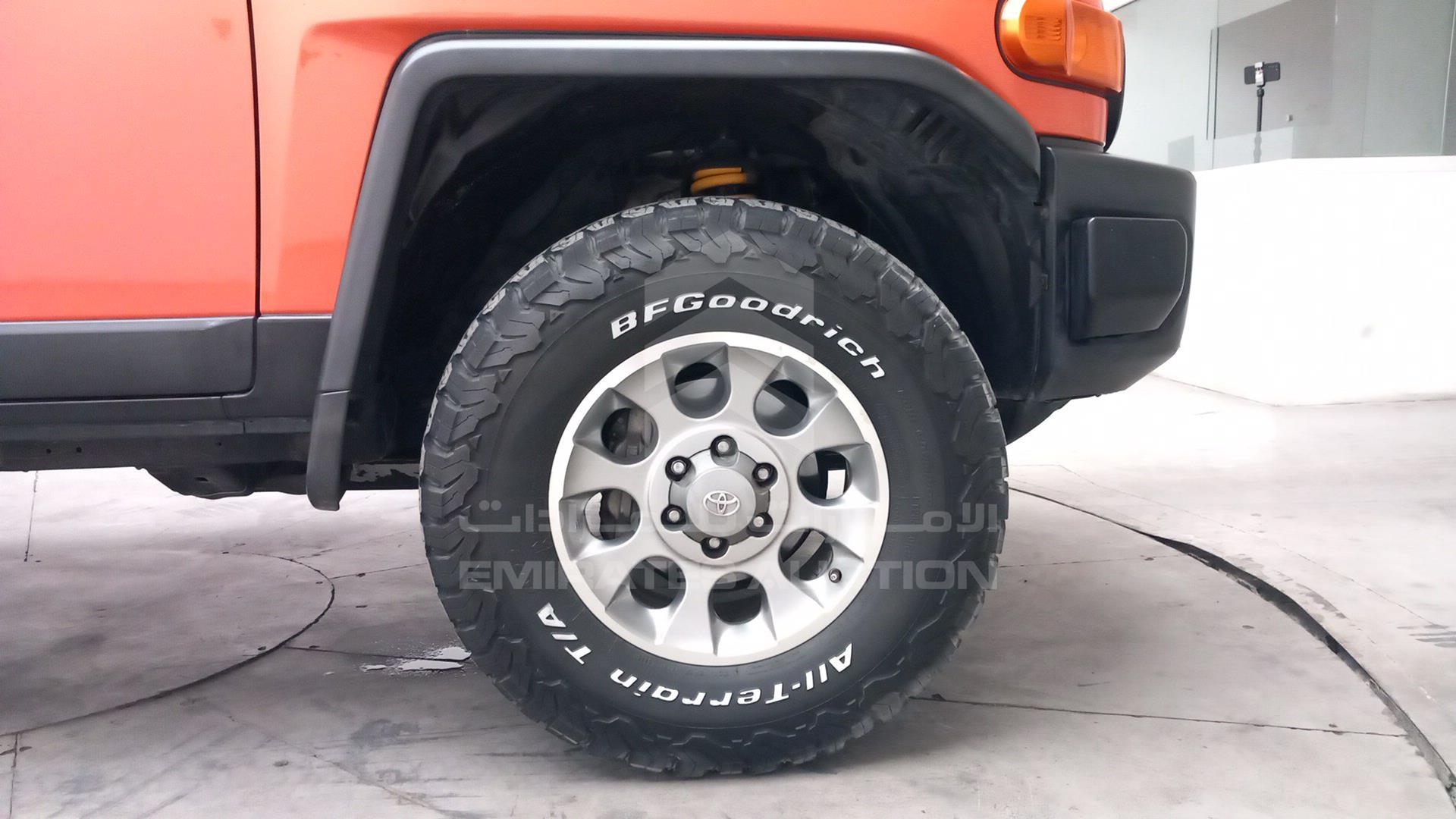 2013 TOYOTA FJ CRUISER VIN: JTEBU11F7DK151283