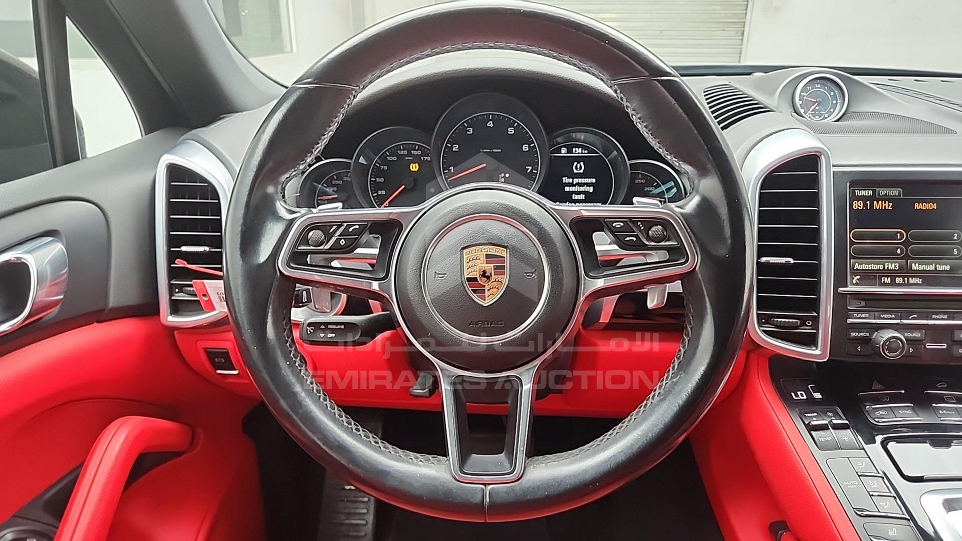 2016 PORSCHE CAYENNE VIN: WP1AA2A28GKA13573
