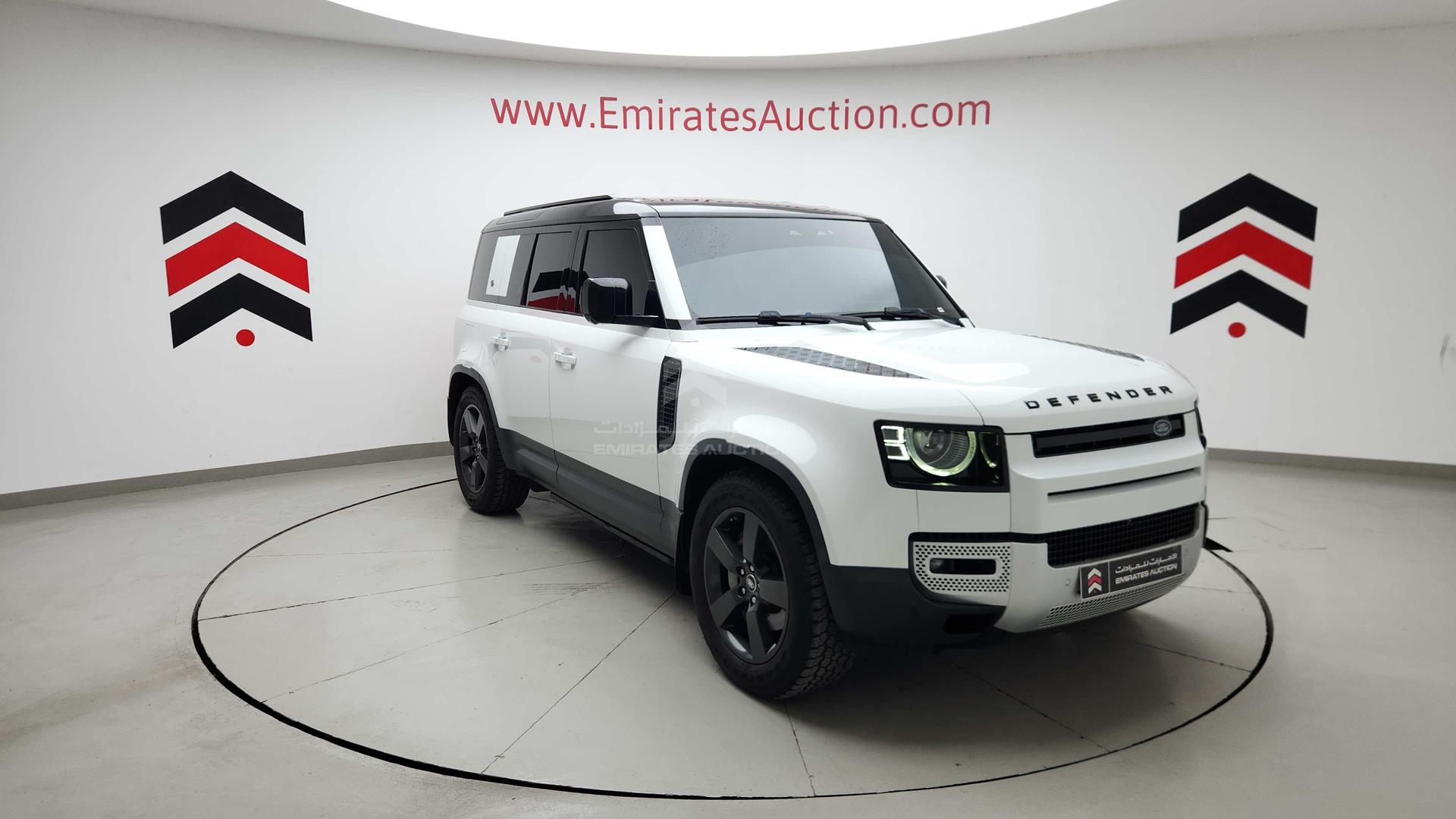 2021 LAND ROVER DEFENDER VIN: SALEA7BU2M2035119