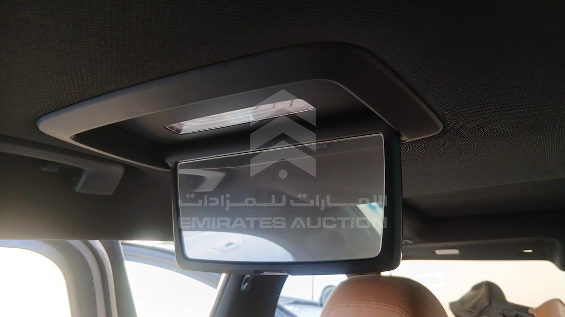 2017 BMW 730 — Instruction Manuals & Accessories — Photo 5