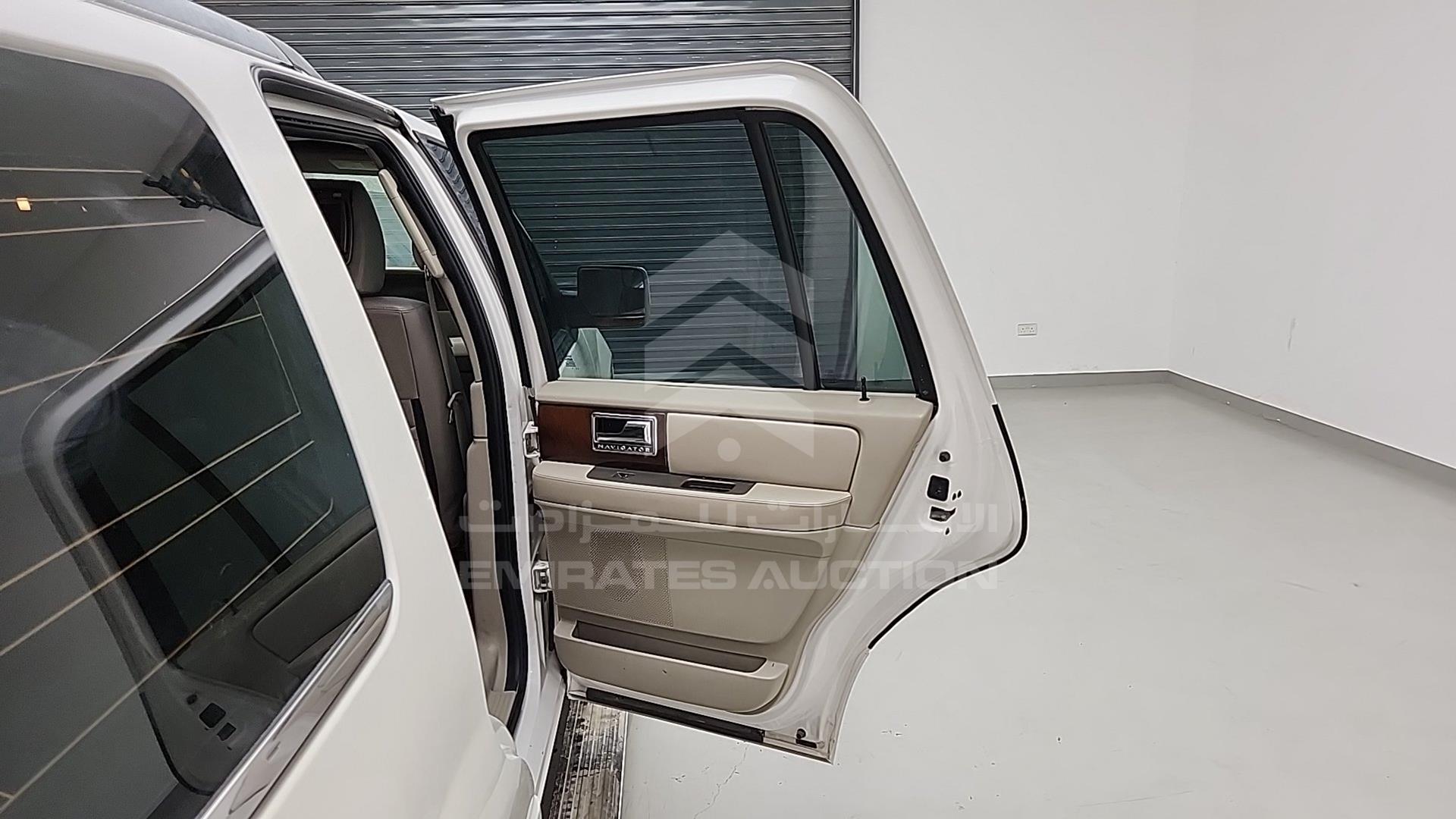 2013 LINCOLN NAVIGATOR VIN: 5LMJJ2J56DEL01252