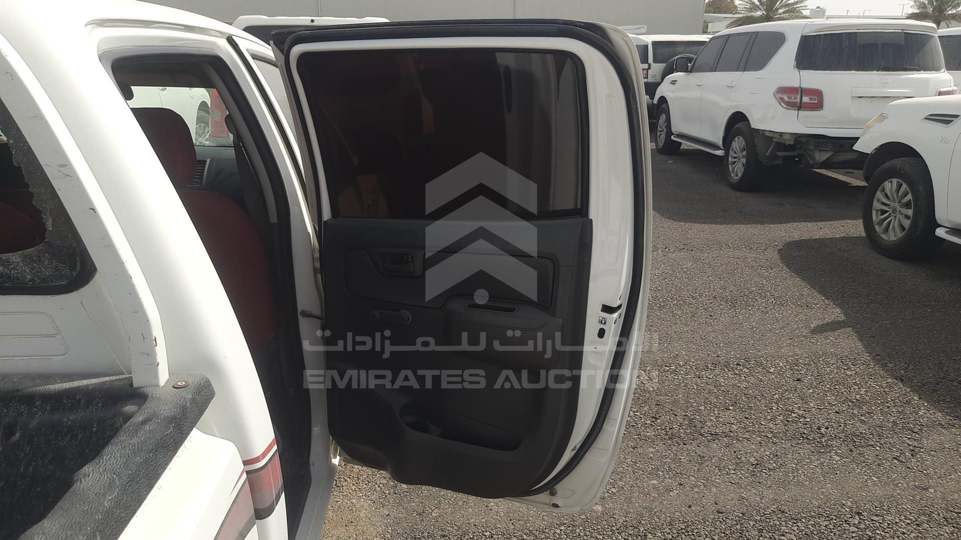 2014 TOYOTA HILUX VIN: MR0EX12G9E2346692