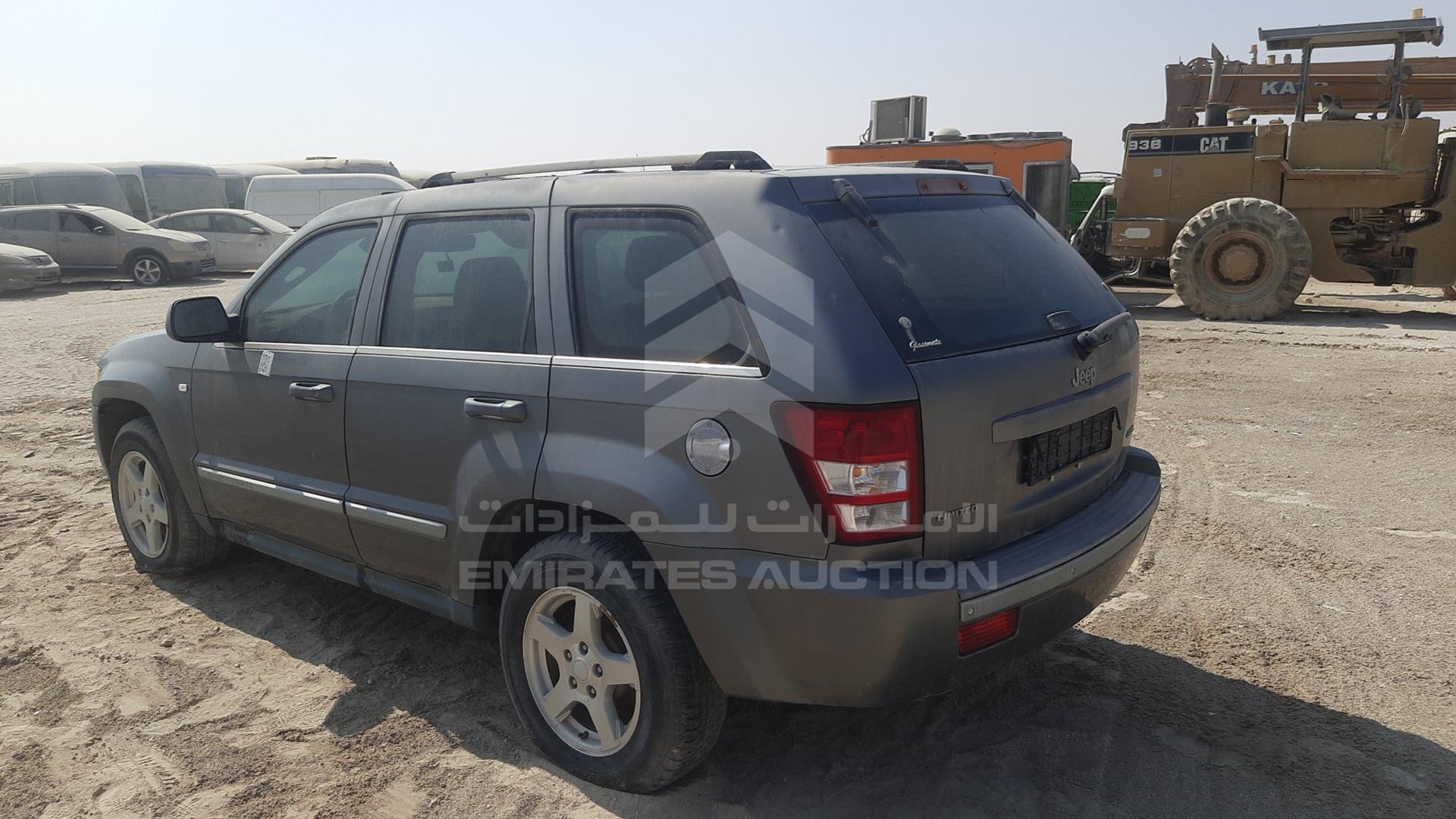 2007 JEEP GRAND CHEROKEE VIN: 1J8HC58N57Y572807