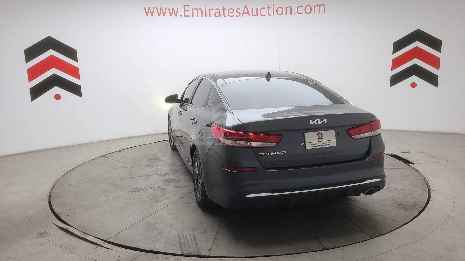 2020 KIA OPTIMA VIN: 5XXGT4L32LG424785