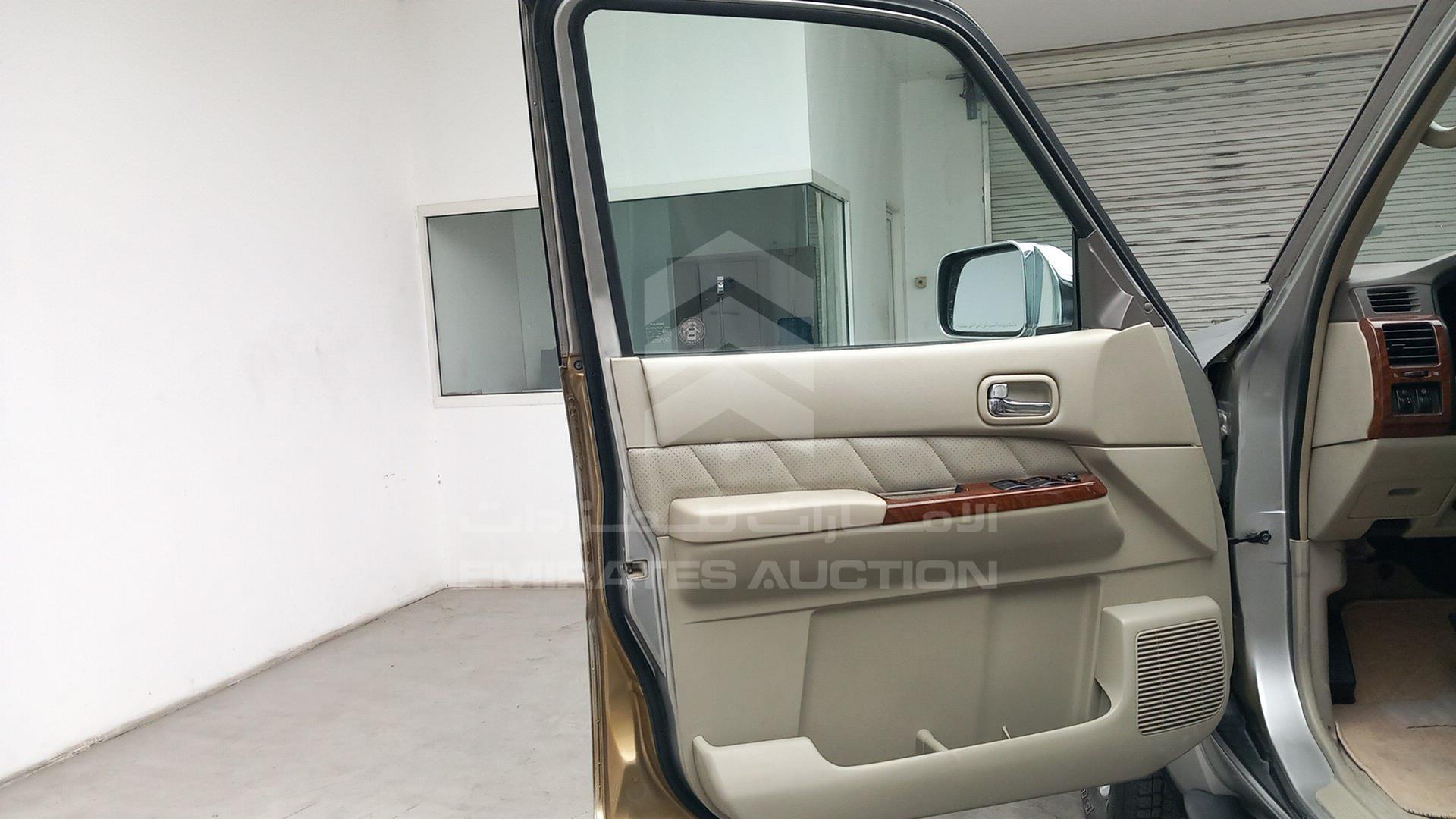 2009 NISSAN PATROL VIN: JN8FY15Y29X570386