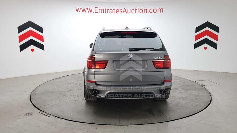WBAZV4102DL926884 Auction: EmiratesAuction Lot: 409005 WBAZV4102DL926884 BMW X5 2013 GREY Photo 10