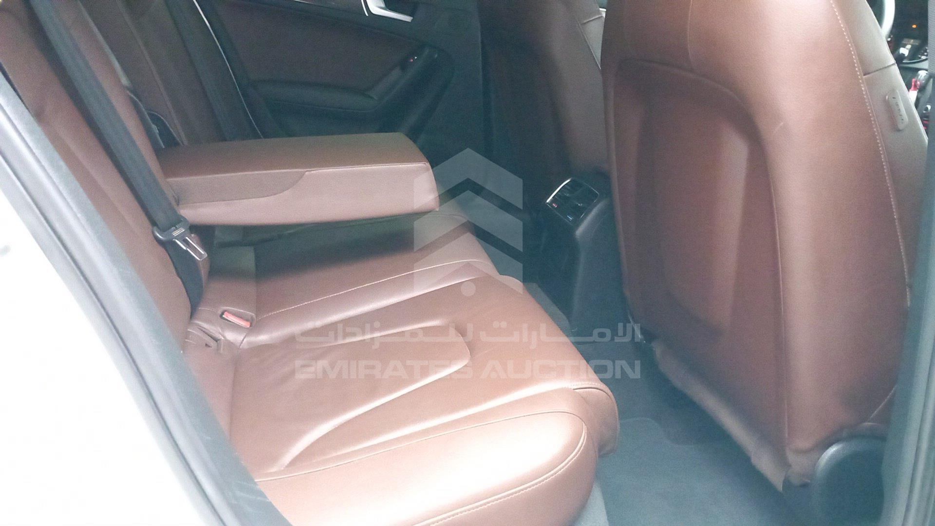 2014 AUDI A4 VIN: WAUACCFL5EN021061
