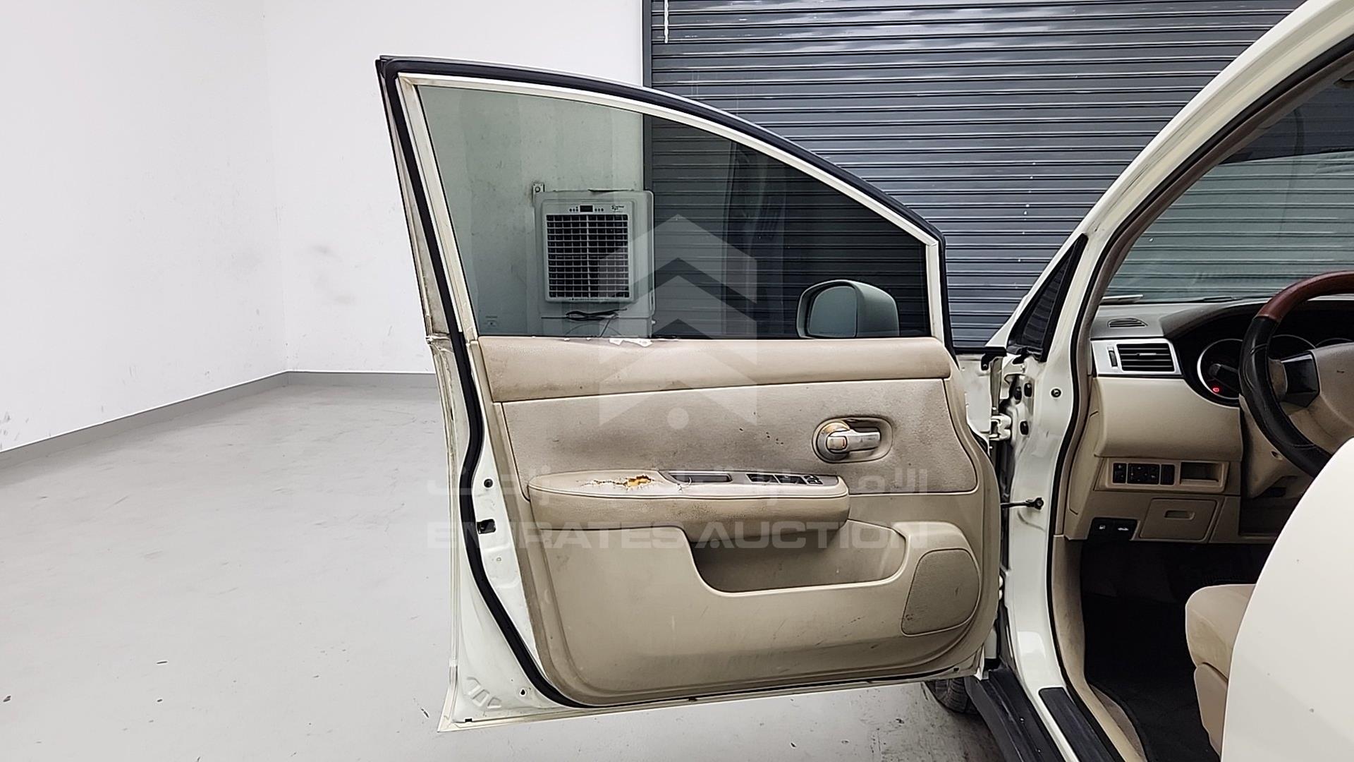 2007 NISSAN TIIDA VIN: JN1CC11C17T010826