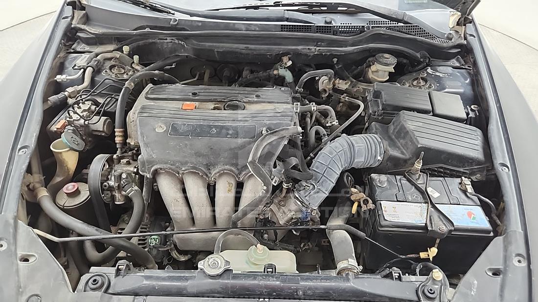 2004 Honda Accord — Engine Bay — Photo 42