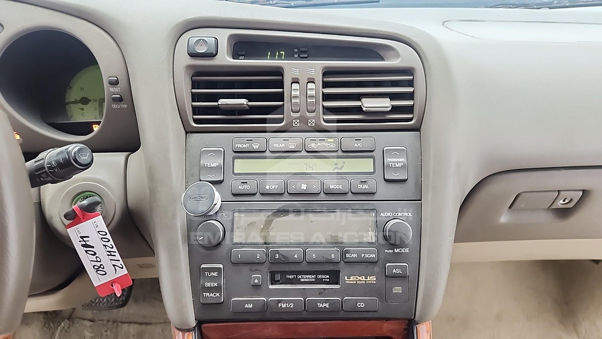 1998 LEXUS GS 400 VIN: JT8BH68X2W0002412