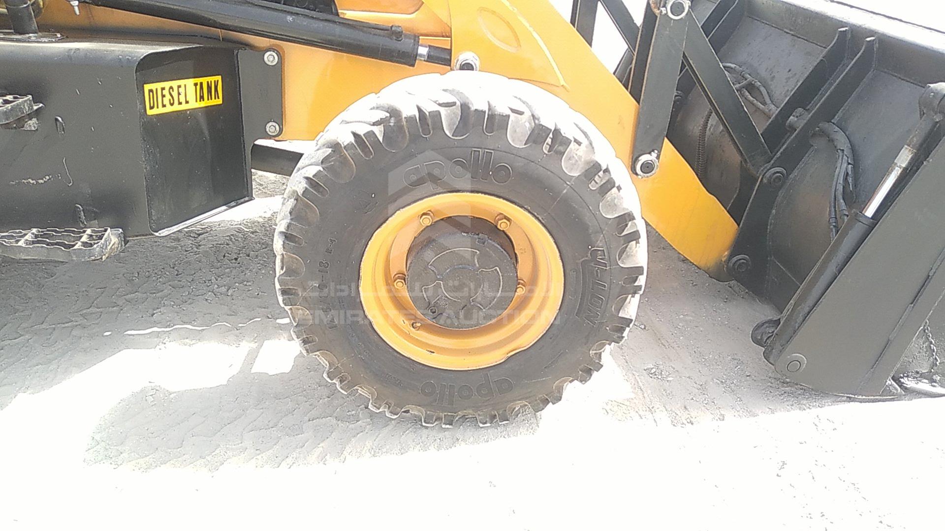 2017 JCB 3DX VIN: HAR3DXSUE01492455