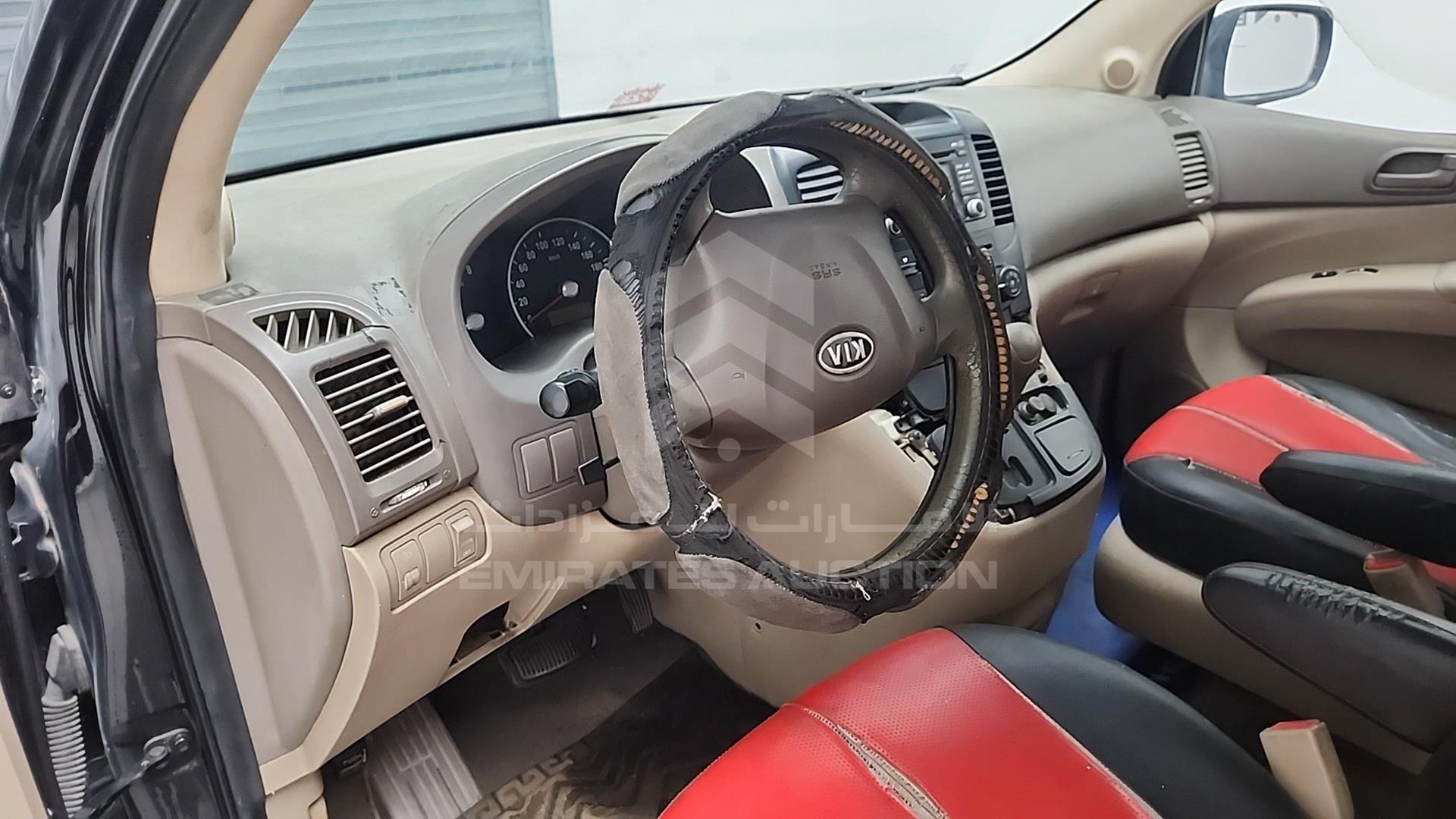 2009 KIA CARNIVAL VIN: KNAMB763296299018