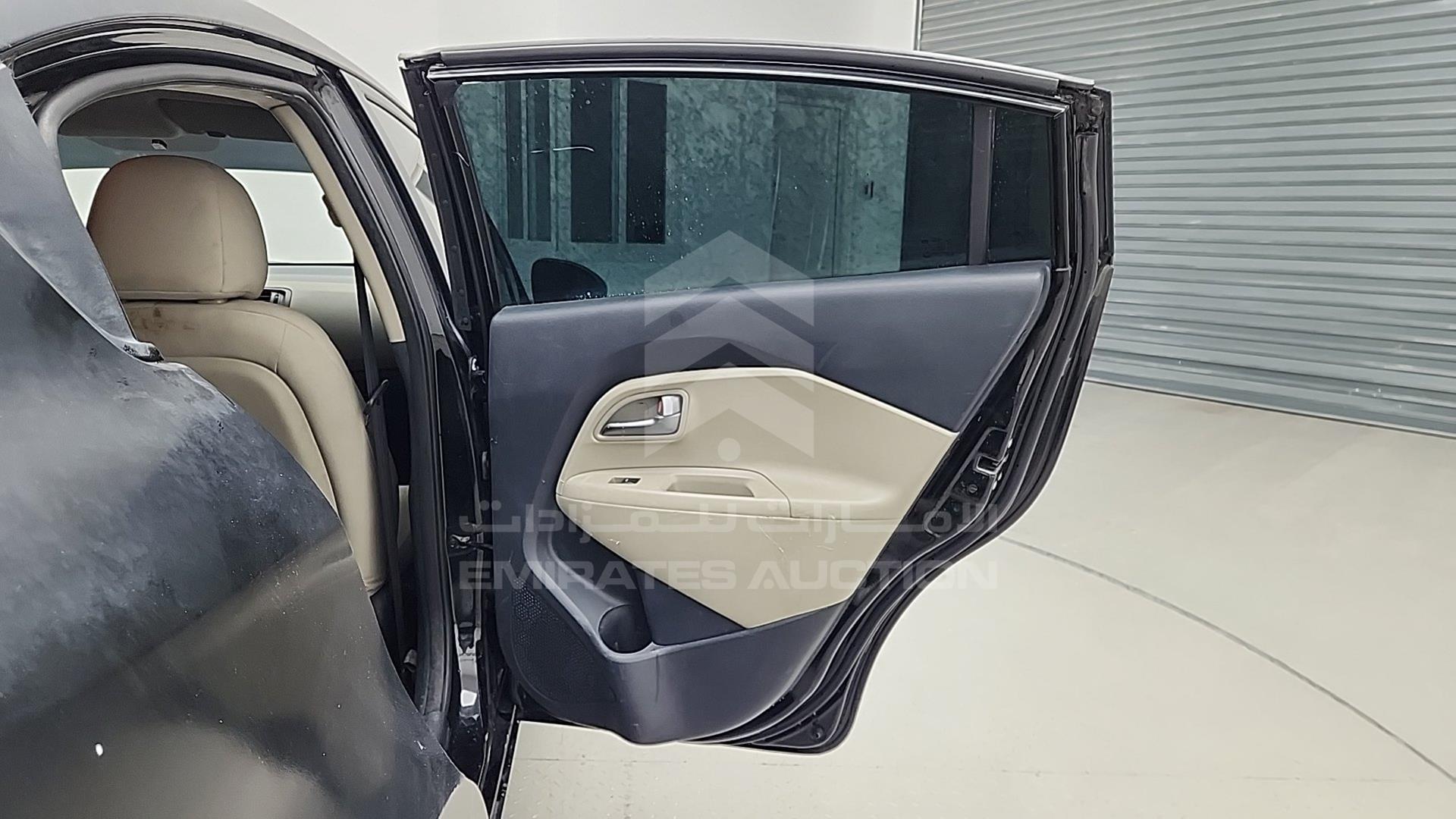 2015 KIA RIO VIN: KNADN4125F6440051