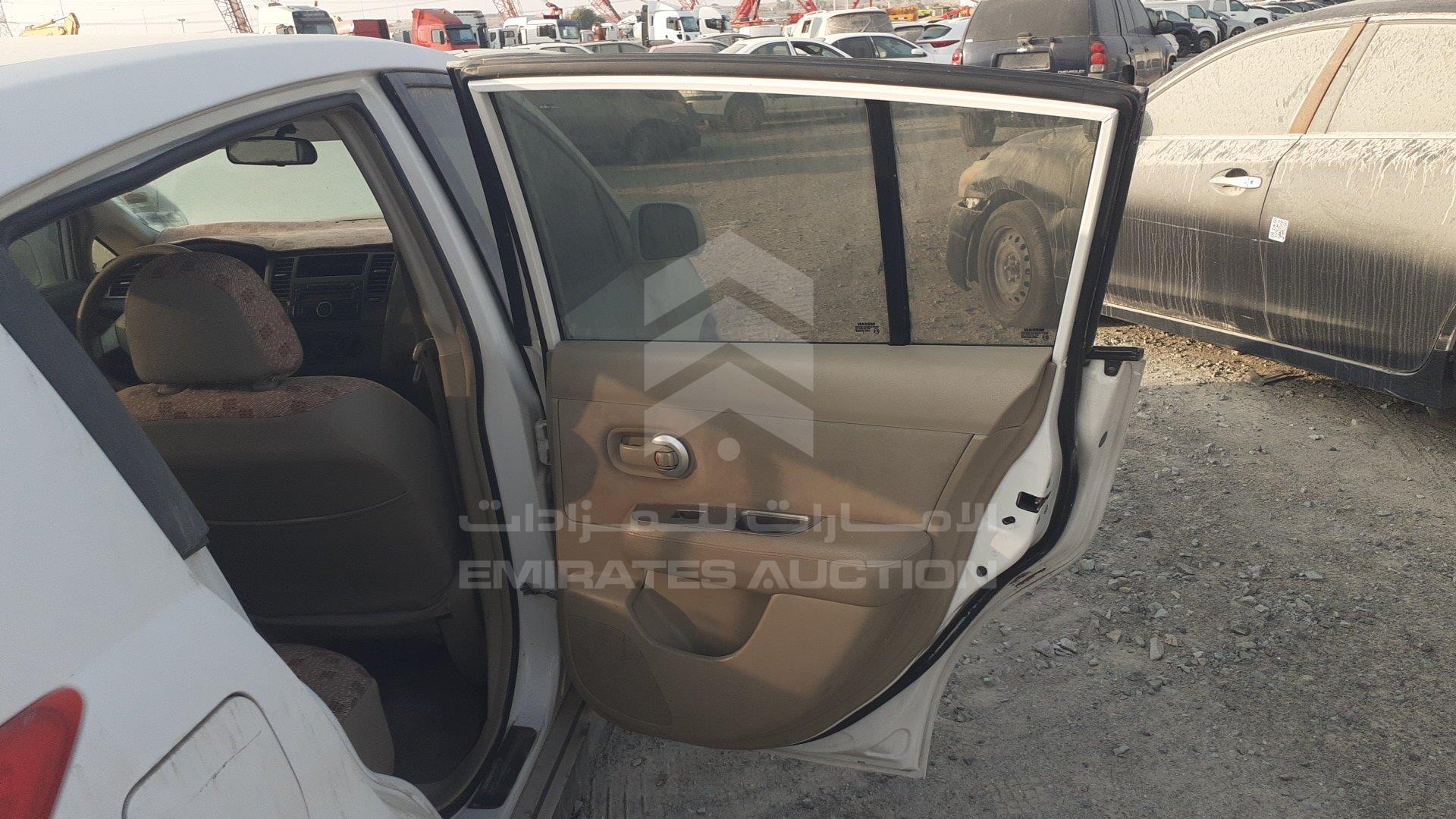 3N1BC1C63CK206970 - 2012 Nissan Tiida - #507561