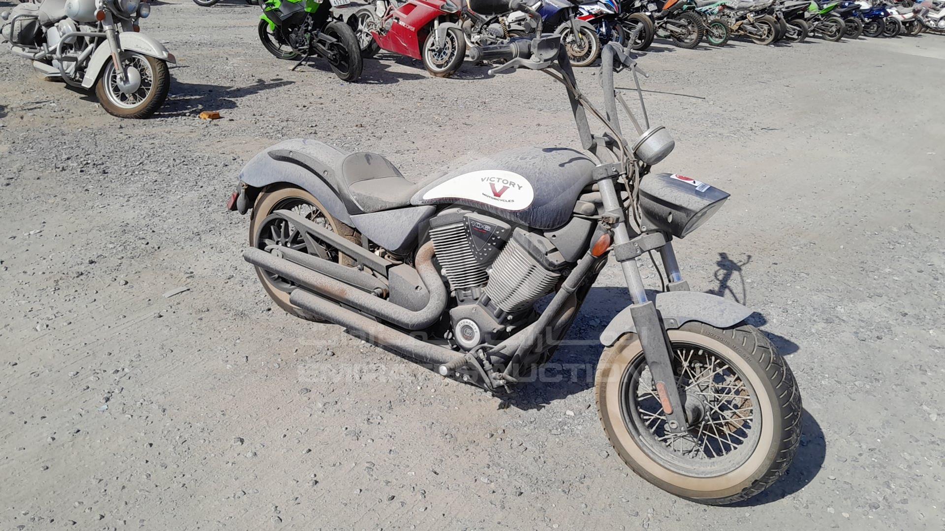 2013 VICTORY MOTORBIKE VIN: 5VPWB36N3D3017826