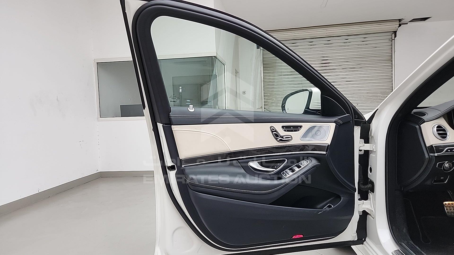 2018 MERCEDES S 560 VIN: WDDUG8DB9JA411664
