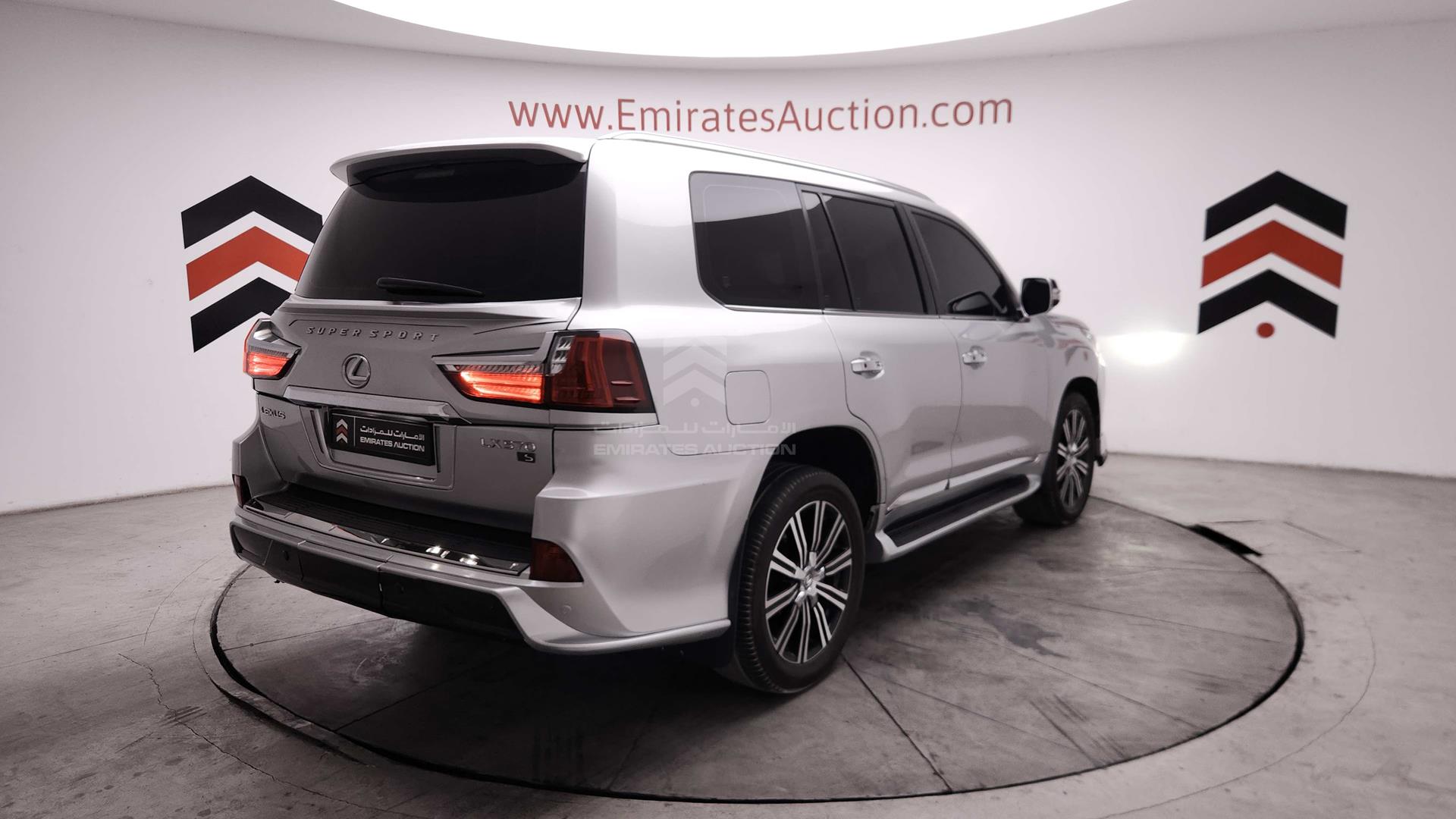 2009 LEXUS LX 570 VIN: JTJHY0OW994015504