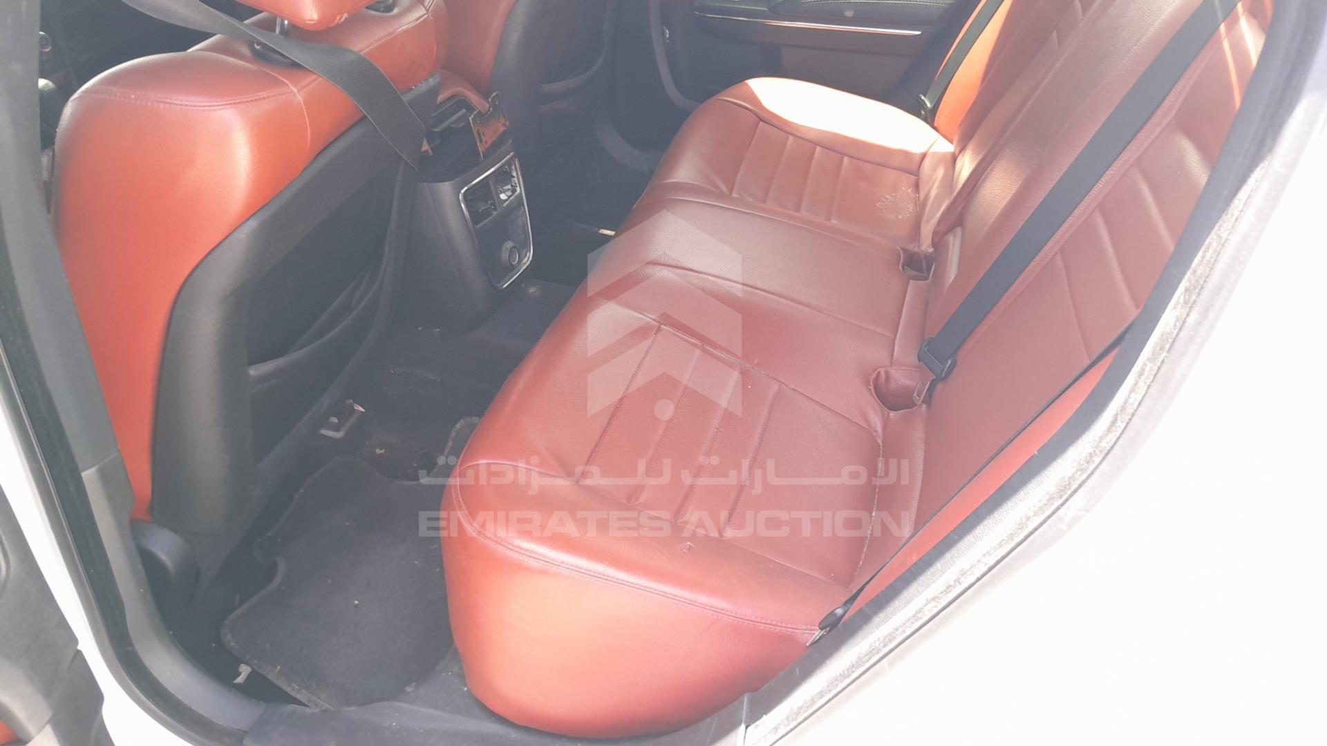 2014 DODGE CHARGER VIN: 2C3CDXCT2EH232073