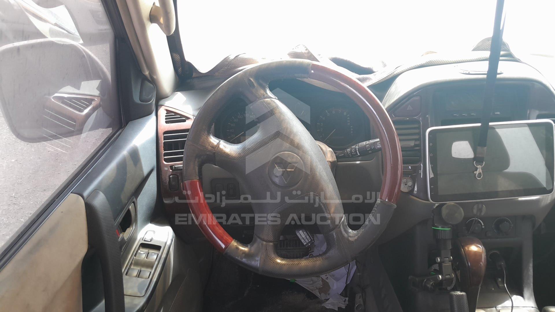 2005 MITSUBISHI PAJERO VIN: JMYLRV73W5J706988