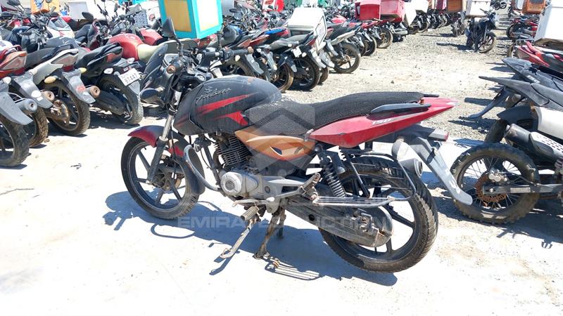 MD2A11CZ6FWD40130 Auction: EmiratesAuction Lot: 406806 MD2A11CZ6FWD40130 Bajaj 150 CC 2015 RED Photo 11