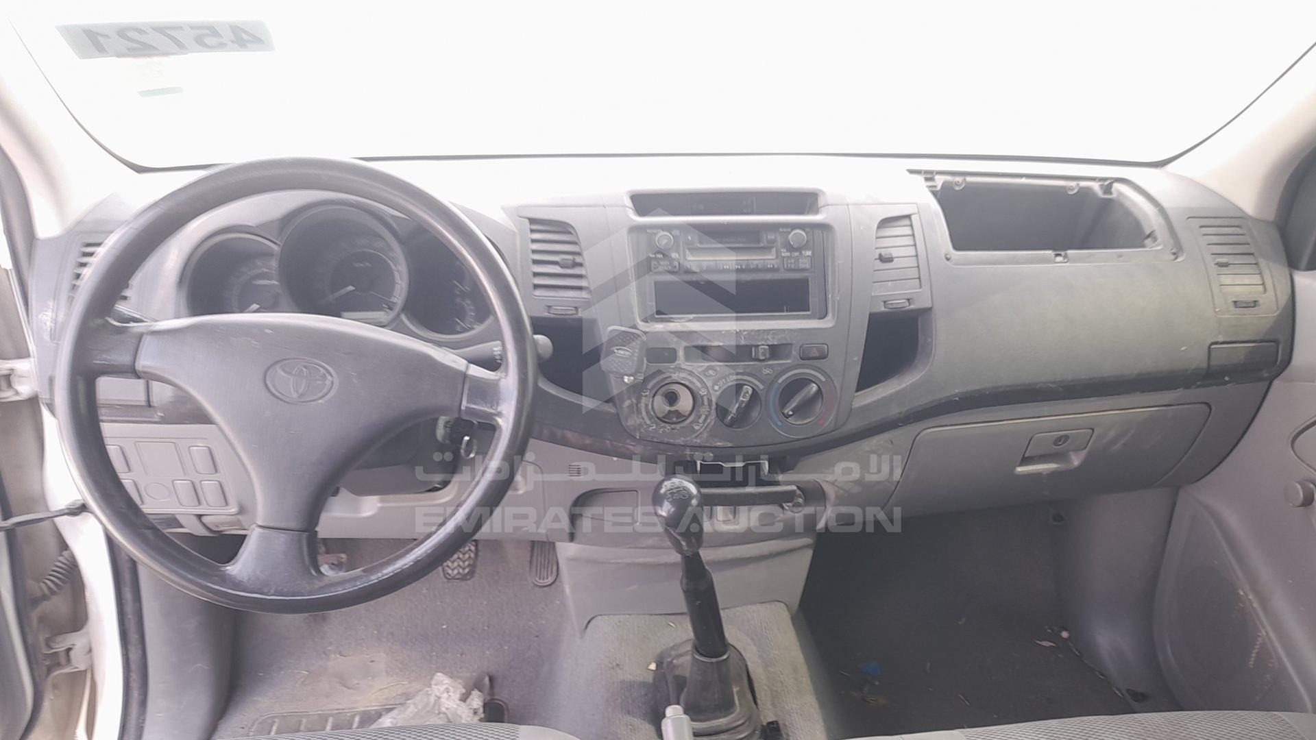 2007 TOYOTA HILUX VIN: MR0EX12G572301980