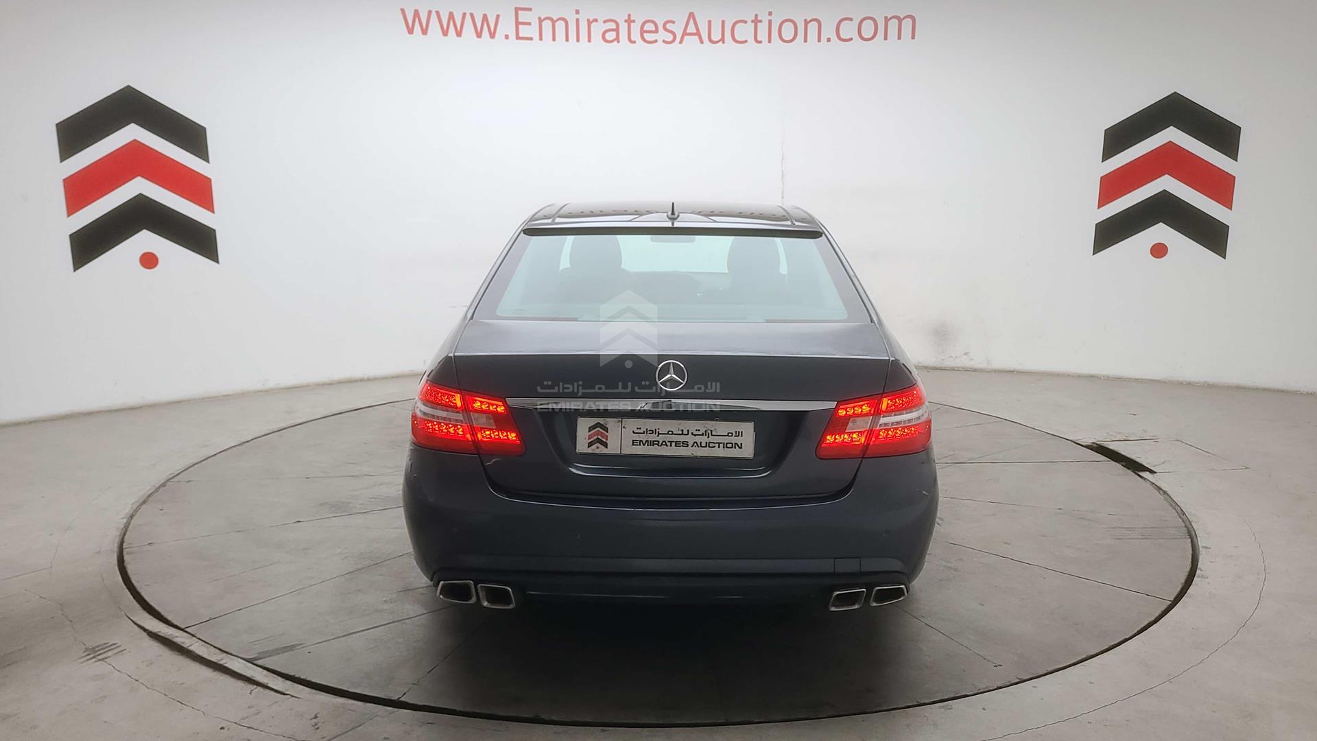 2010 MERCEDES E 200 VIN: WDDHF4JB6AA181485