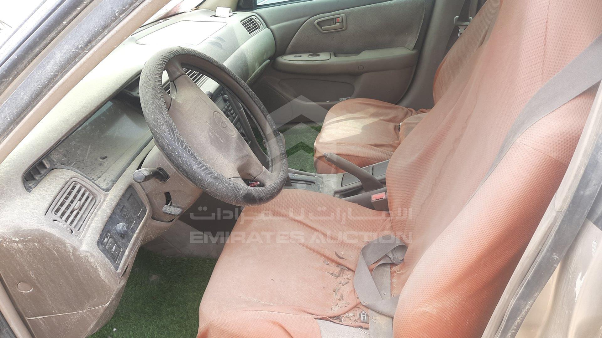2000 TOYOTA --- VIN: JT2BG22K7Y0526760