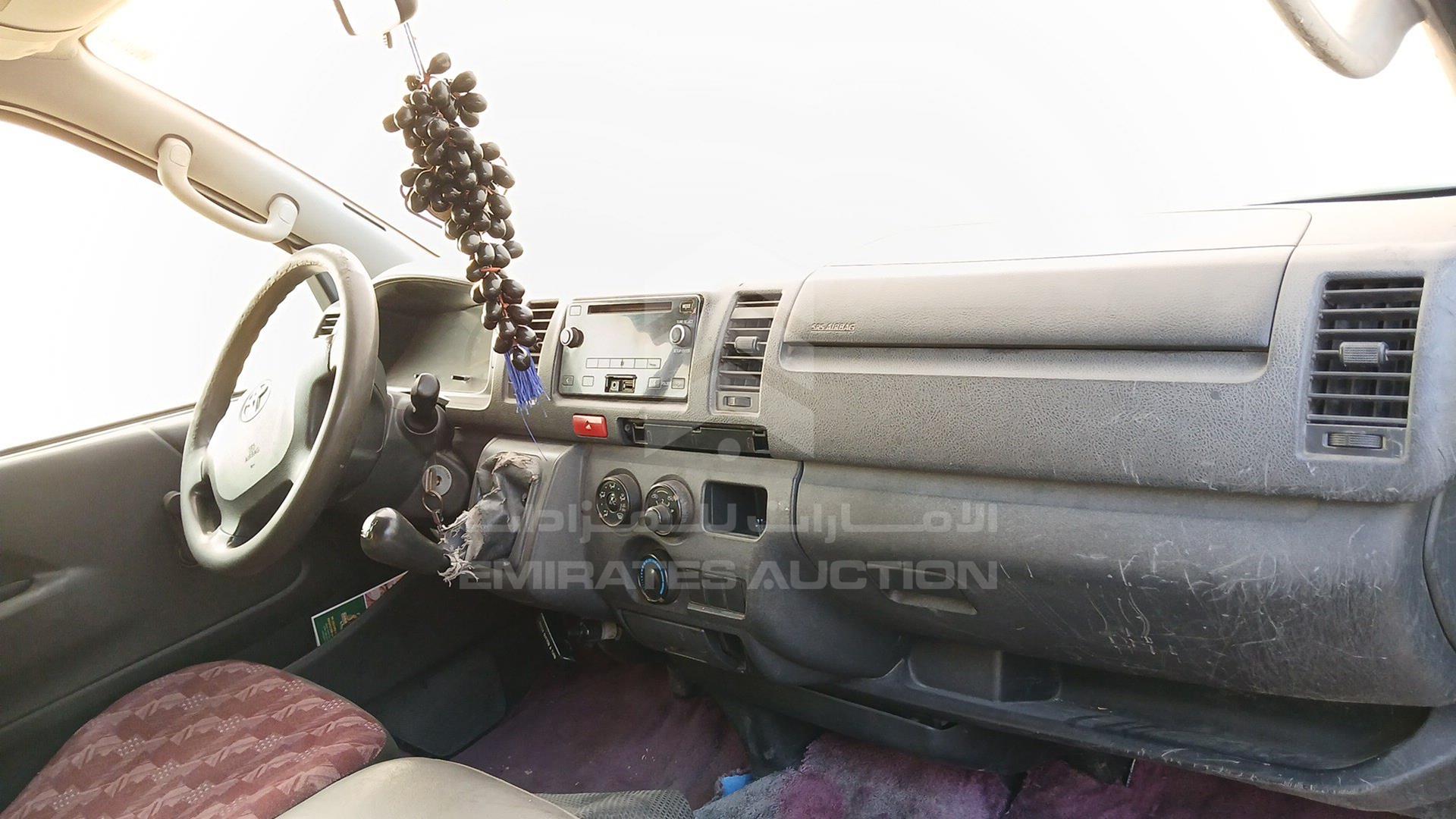 2015 TOYOTA HIACE VIN: JTFHX02P2F0094844