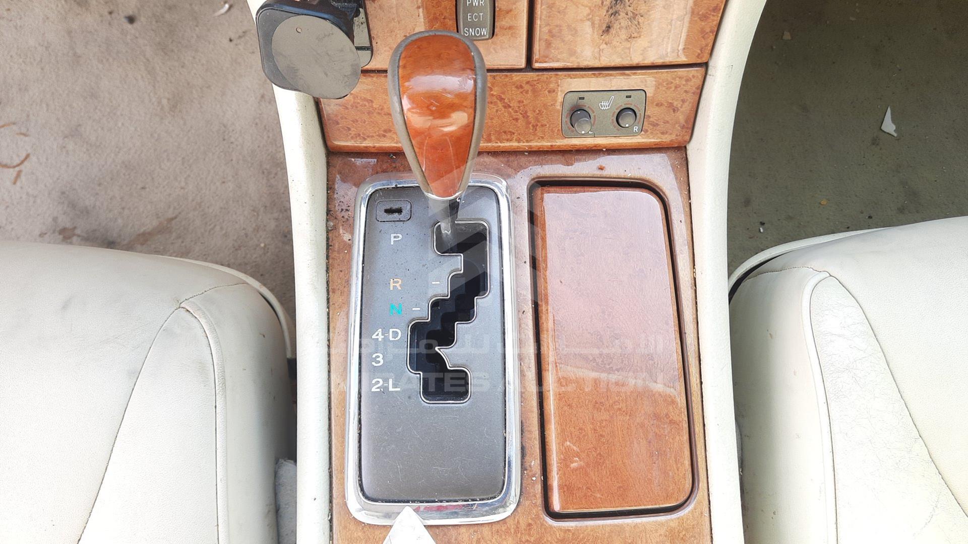 2001 LEXUS LS 430 VIN: JTHBN30F510045340