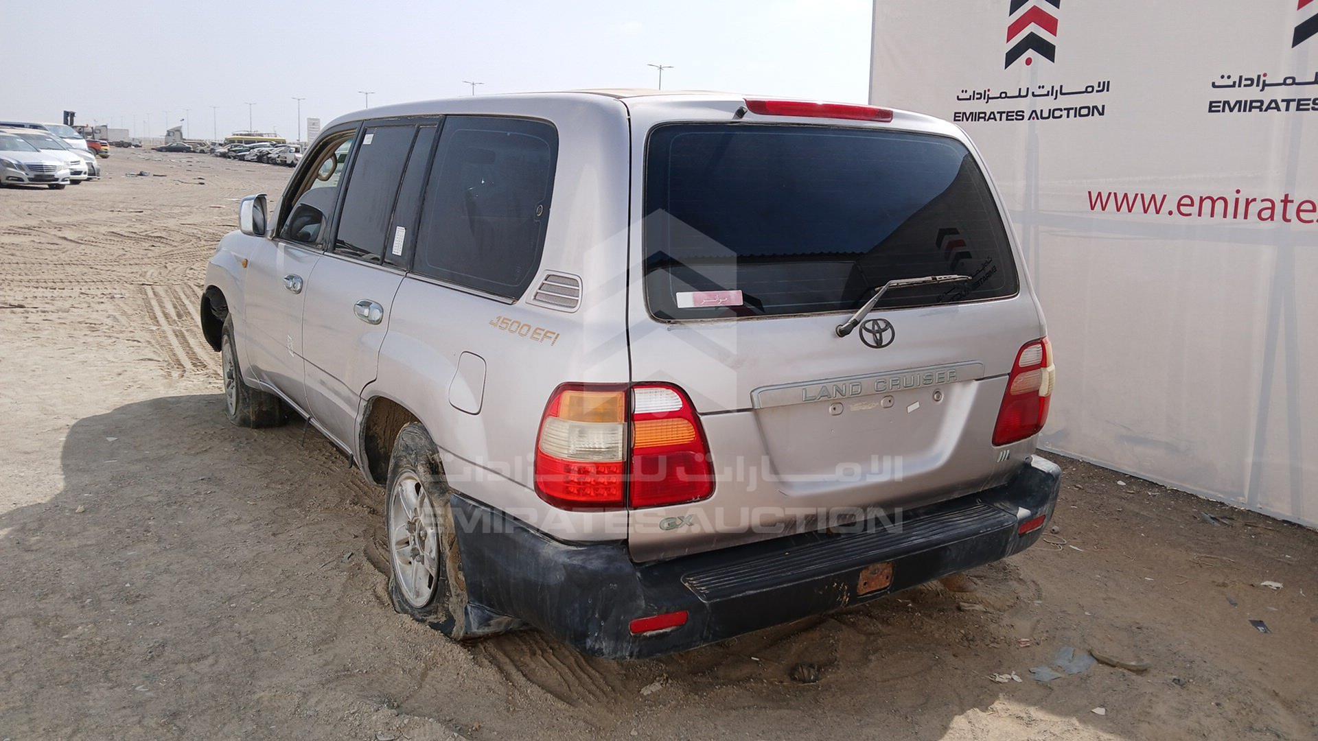 2000 TOYOTA LAND CRUISER VIN: JT3HJ09J5Y0027111