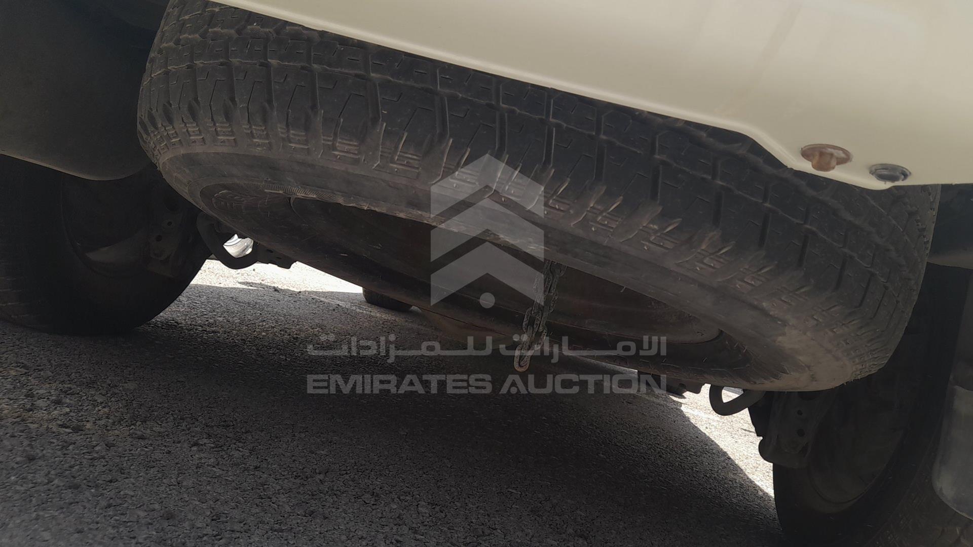 2013 TOYOTA LAND CRUISER VIN: JTMDU09J1D4063740