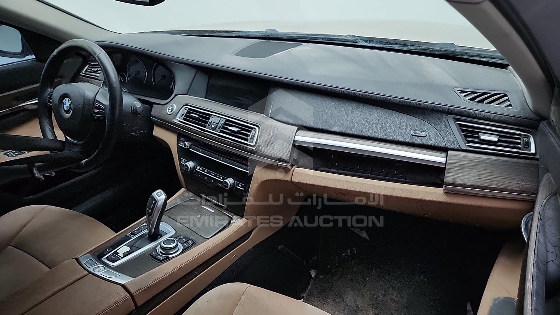 2011 BMW 740 LI VIN: WBAKB2109BC676829