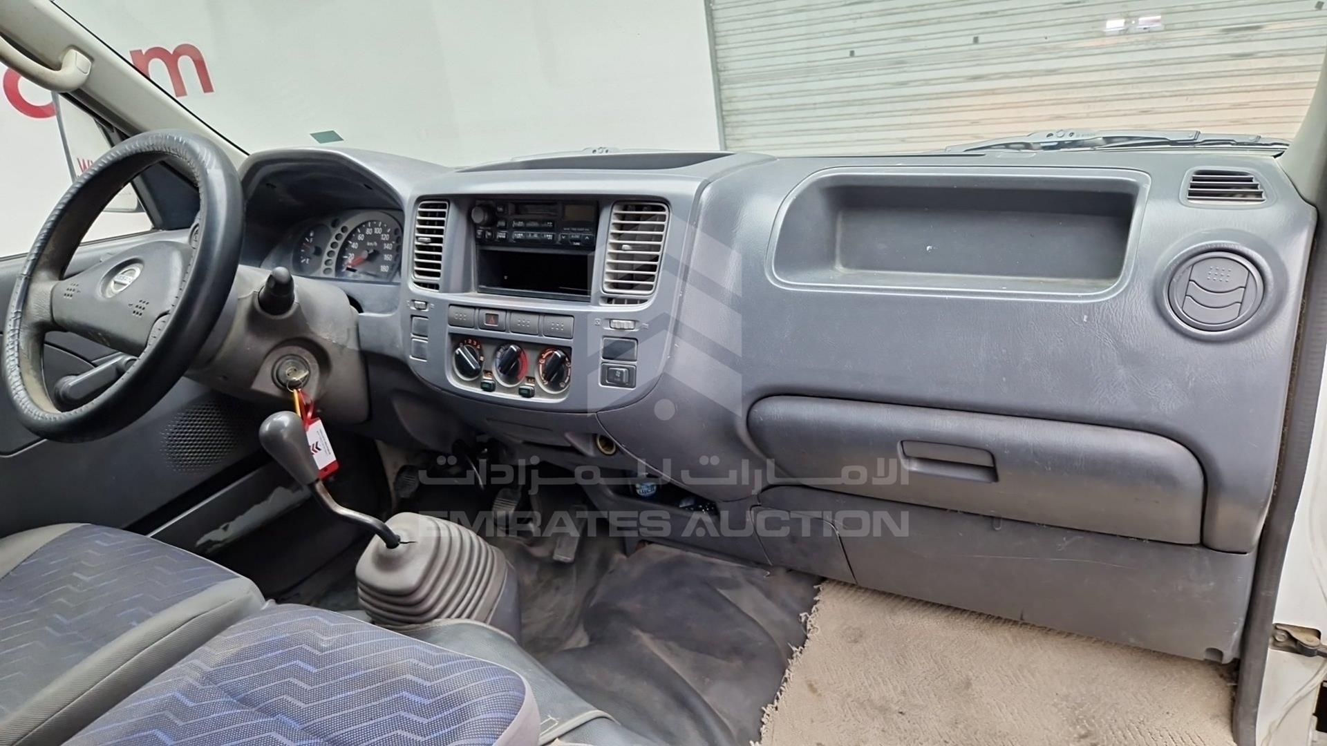 2004 NISSAN URVAN VIN: JN6FE52S44X406719