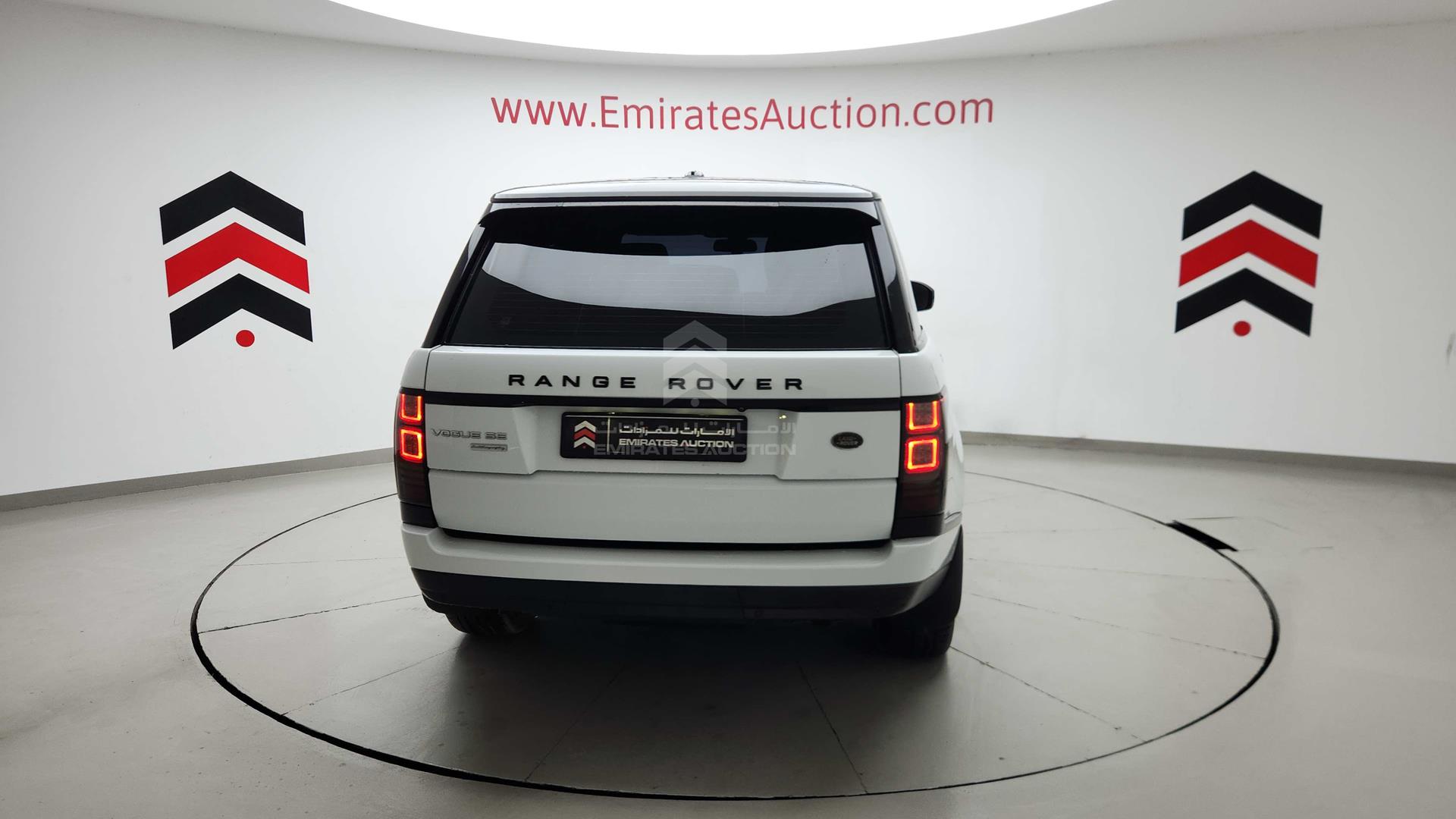 2014 RANGE ROVER VOGUE VIN: SALGA2EF8EA137587