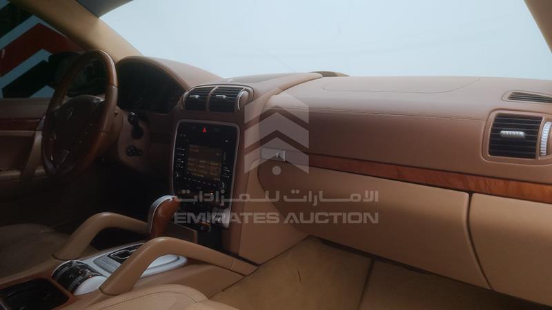 WP1ZZZ9PZALA61661 Auction: EmiratesAuction Lot: 405784 WP1ZZZ9PZALA61661 Porsche Cayenne GTS 2010 BLACK Photo 33