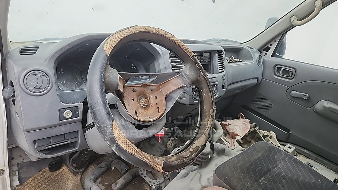 2005 Nissan Urvan — Front Left Driver Dashboard View — Photo 6