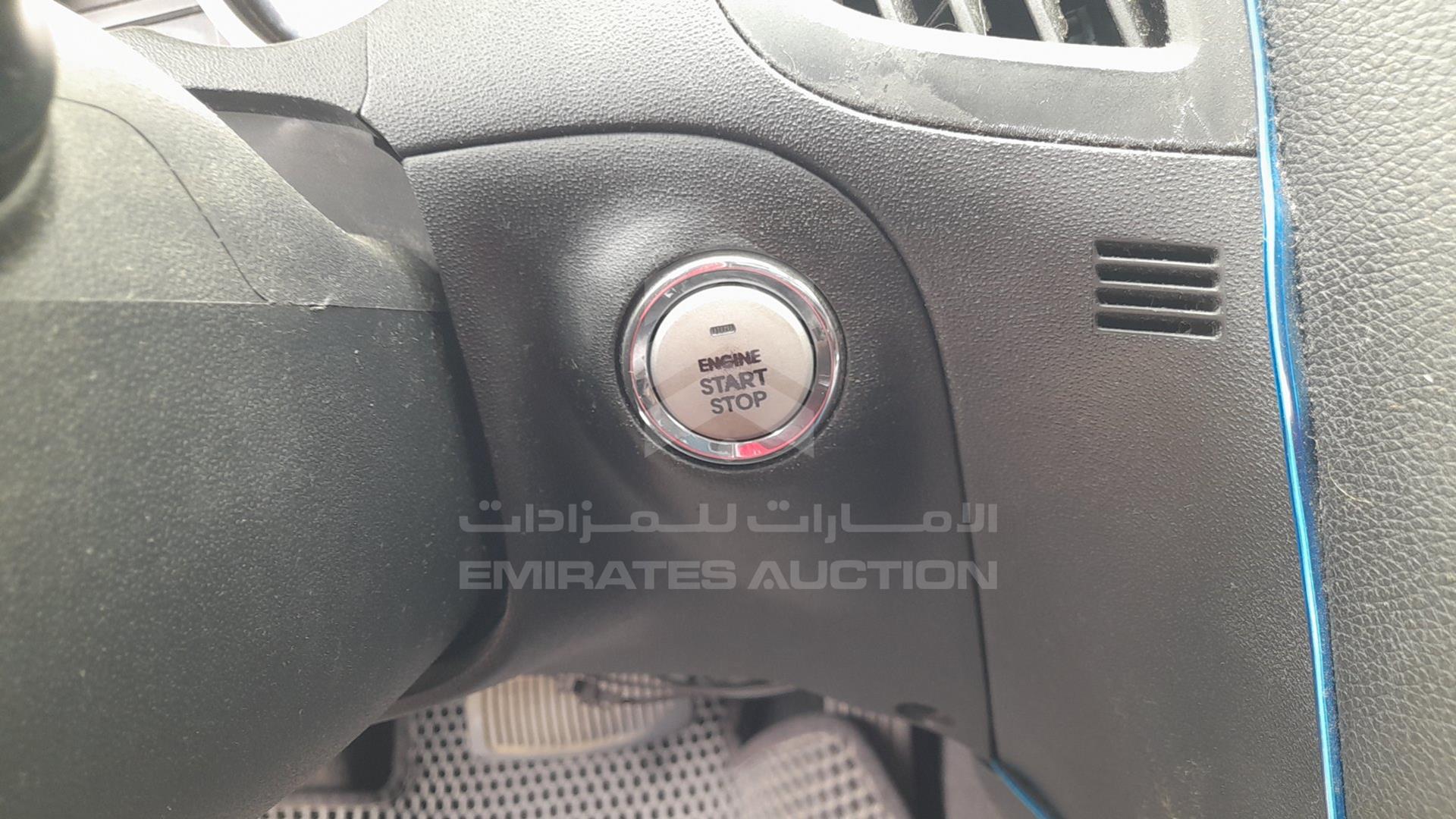 2009 HYUNDAI GENESIS VIN: KMHHT61DP9U003074
