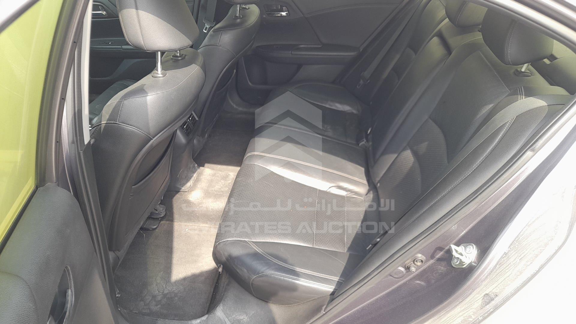2015 HONDA ACCORD VIN: 1HGCR2F72FA168973