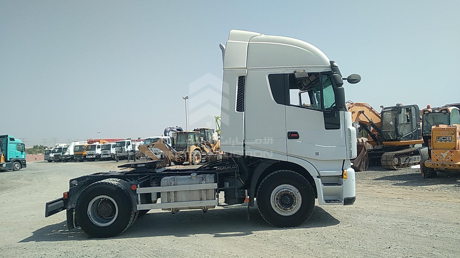 2014 IVECO 682 VIN: LZFH18T17ED289913