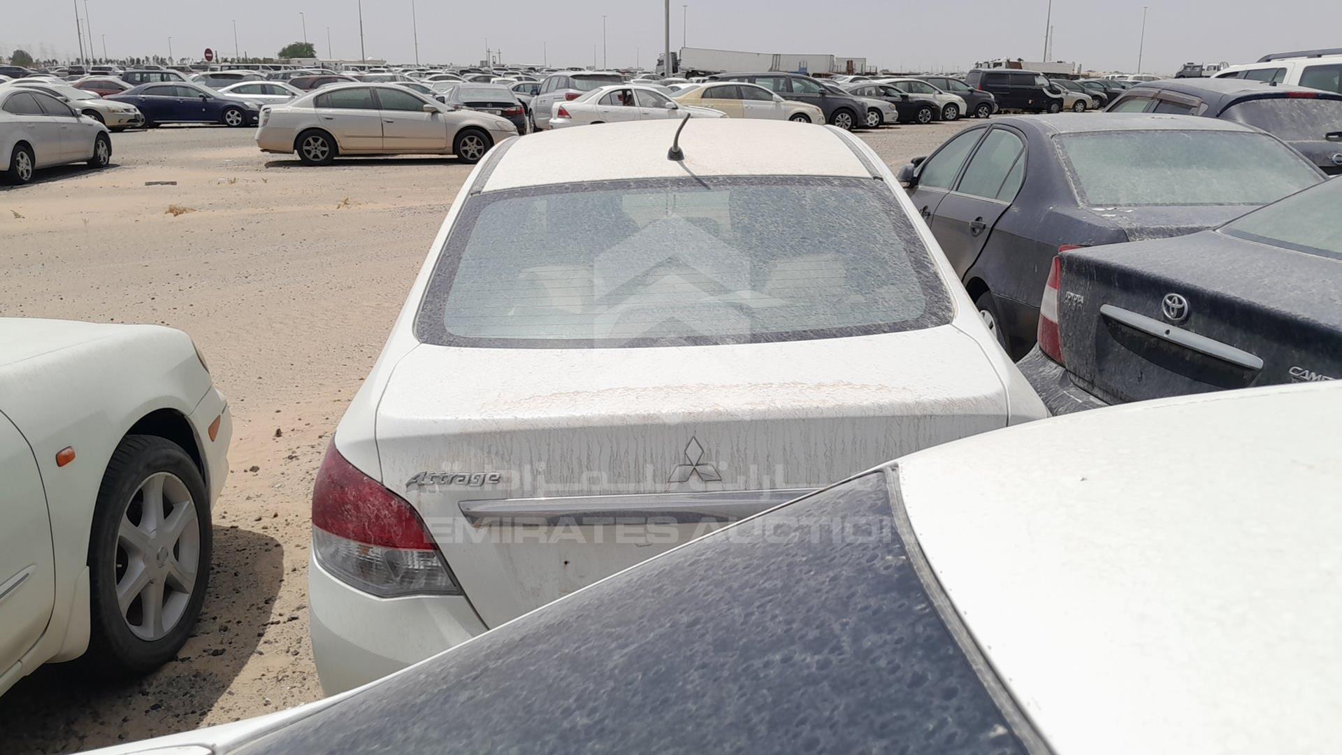 2014 MITSUBISHI ATTRAGE VIN: MMBSTA13AEH014105