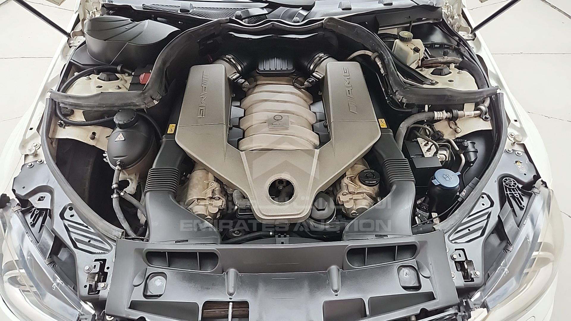 2009 MERCEDES C 63 VIN: WDDGF77X29F242264