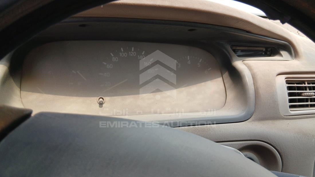 2000 Toyota Camry — Speedometer & RPM Gauges — Photo 13